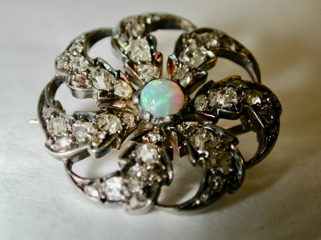 Victorian 15ct Gold Diamond Cluster Brooch With Centre Opal Dated Circa 1890 For Sale 1