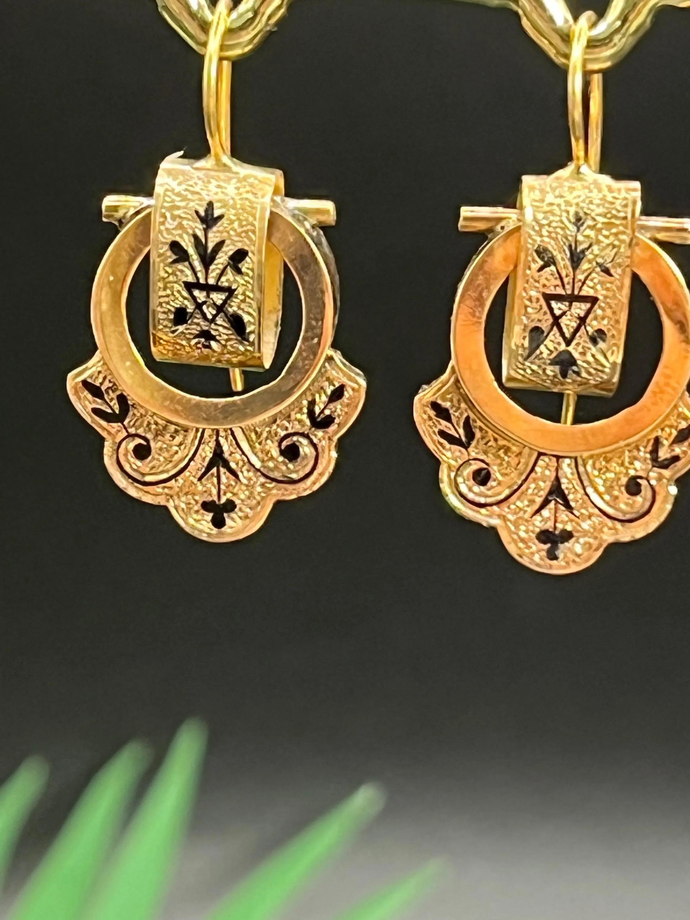 Viktorianische 15ct Gold Emaille Tropfen Ohrringe im Angebot 4
