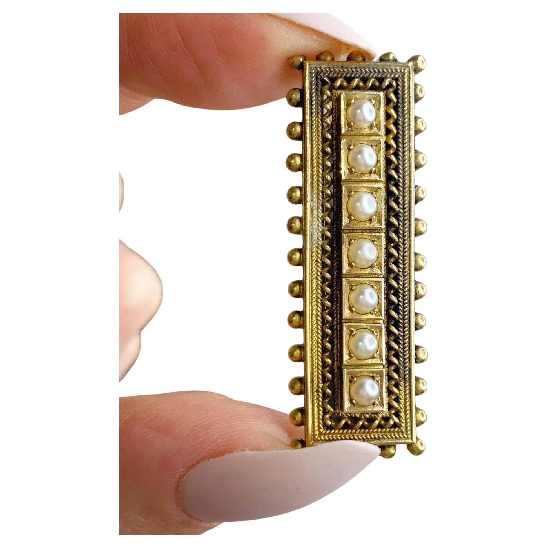 Victorian 15ct Gold  Etruscan Seed Pearl Brooch Pendant For Sale