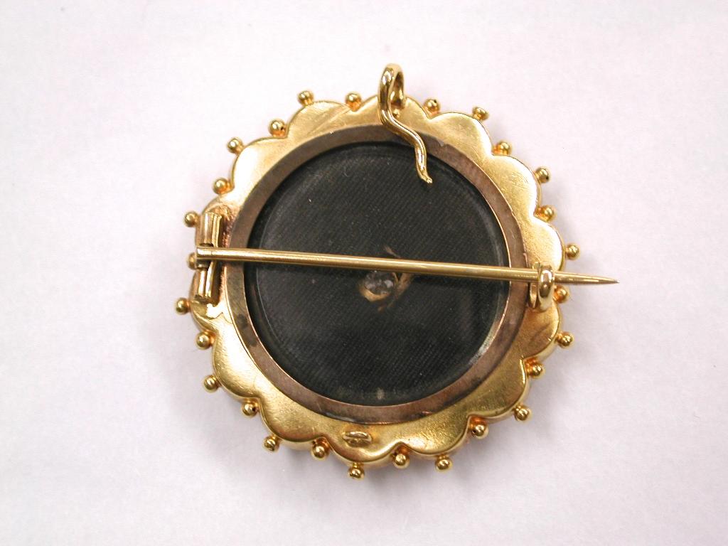 Etruscan Revival Victorian 15ct Gold Etruscian Style Brooch Set with Old Cut Diamond, circa 1870