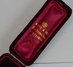Victorian 15 Carat Gold and Foiled Back Garnet Cabochon Stick Tie Pin in Box