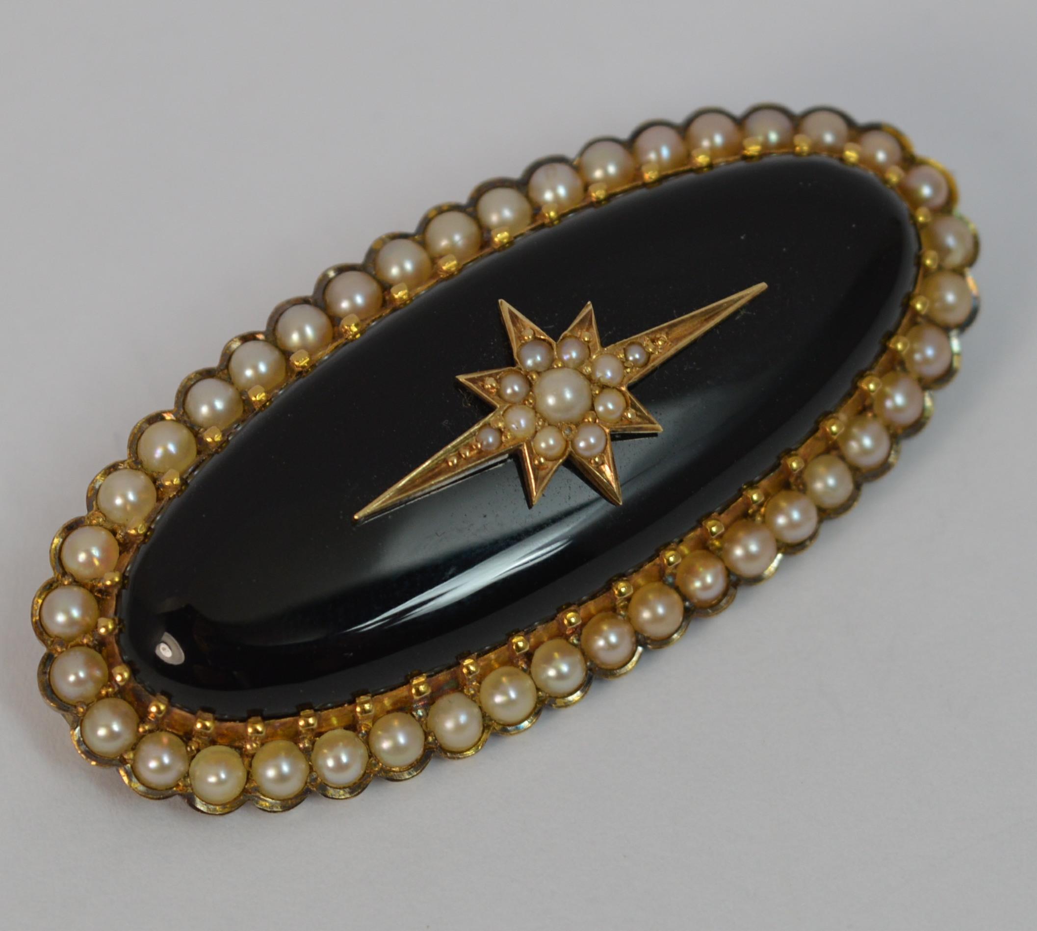 Victorian 15 Carat Gold Onyx and Seed Pearl Brooch In Good Condition In St Helens, GB