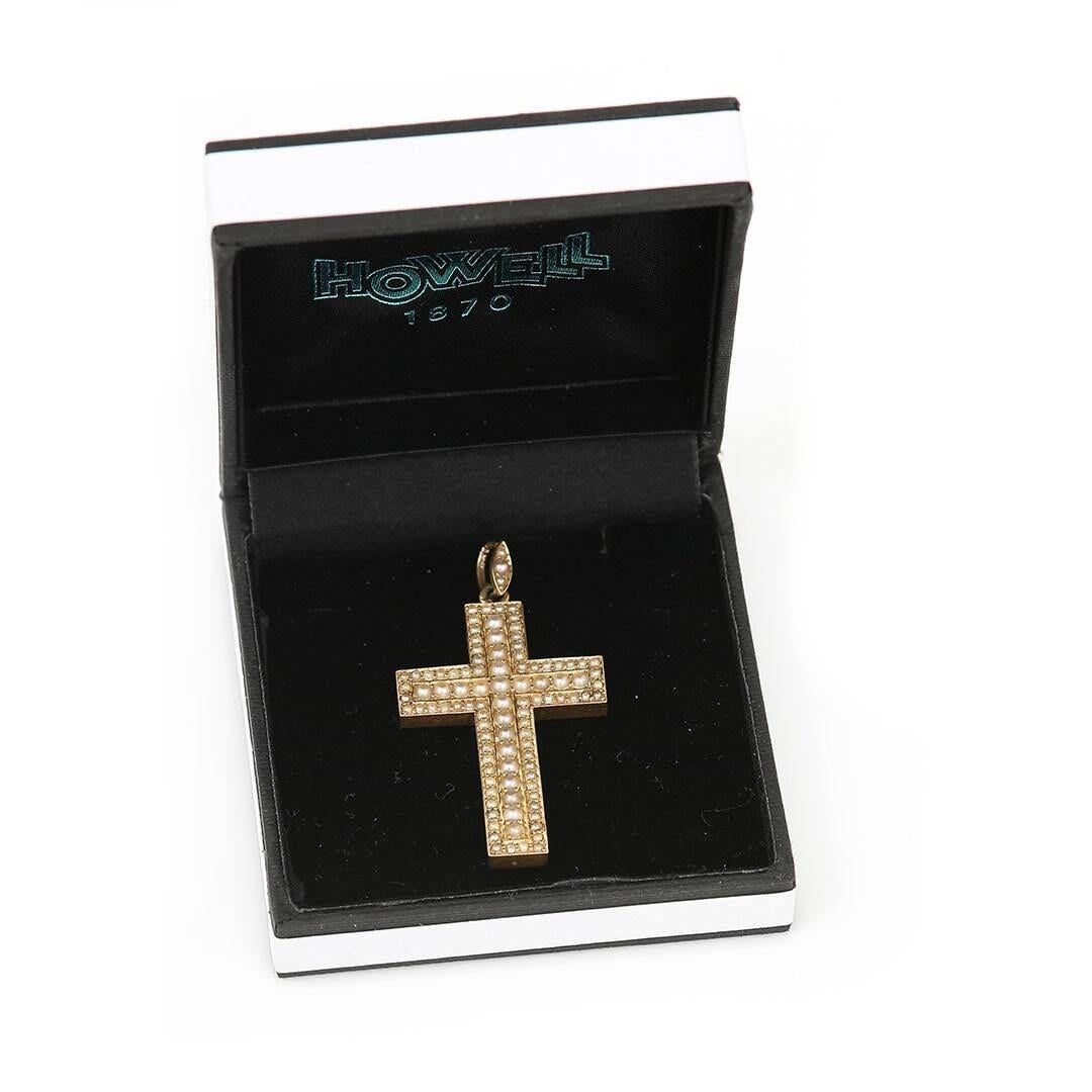 Victorian 15ct Yellow Gold and Pearl Encrusted Cross Pendant, Circa 1860 3