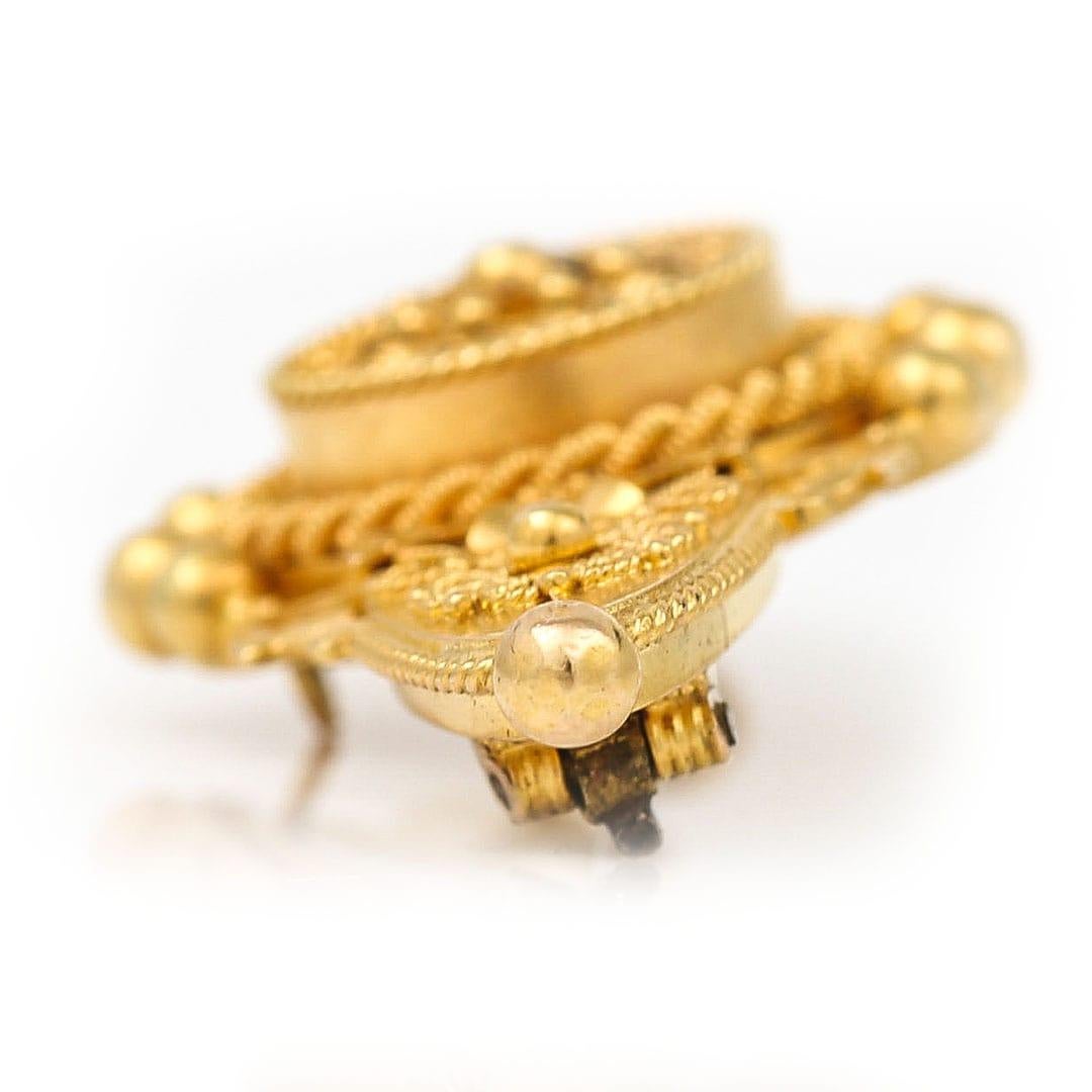 Late Victorian Victorian 15ct Yellow Gold Etruscan Revival Canetille Brooch, Circa 1899
