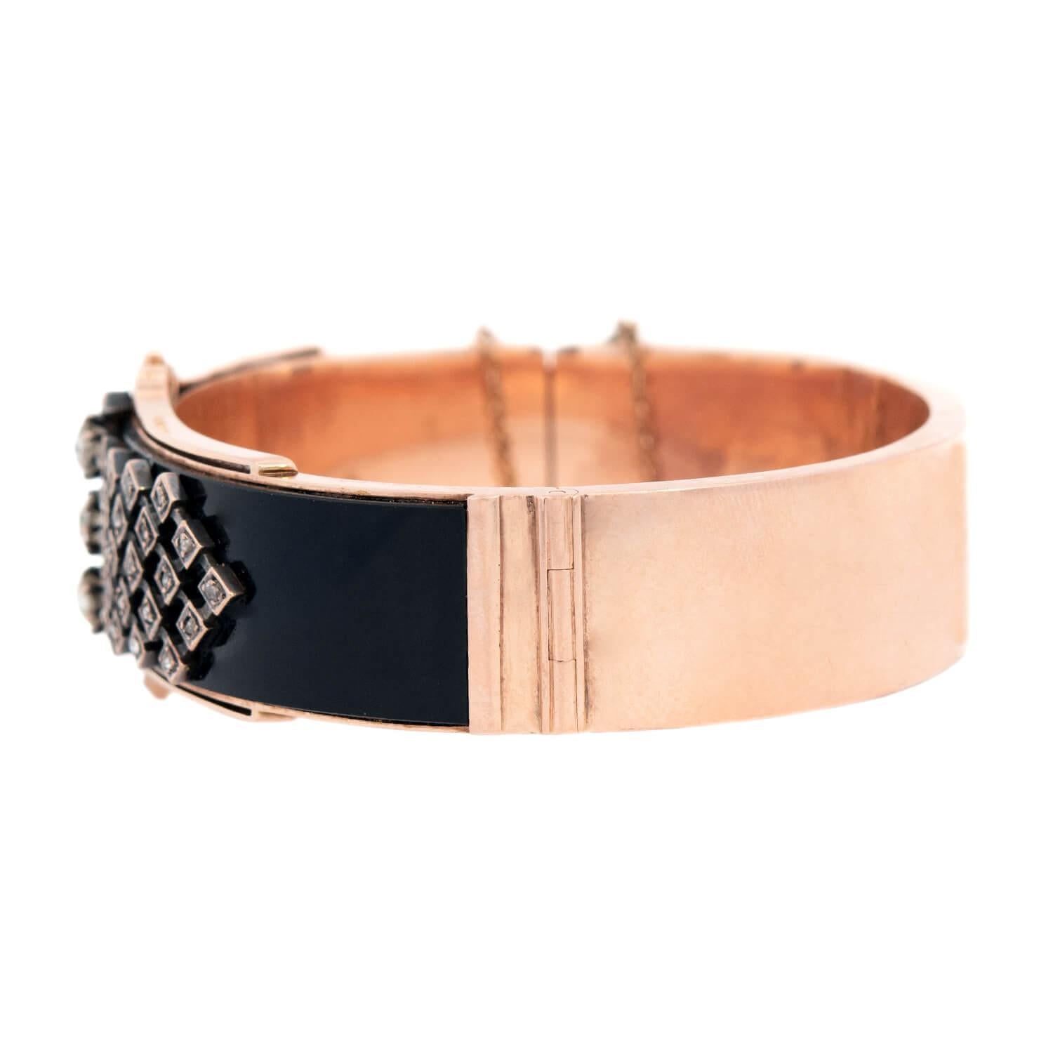 Taille rose Victorian 15k Diamond and Onyx Bangle en vente