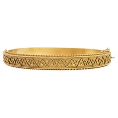 Brazalete con bisagra etrusco victoriano de 15 quilates