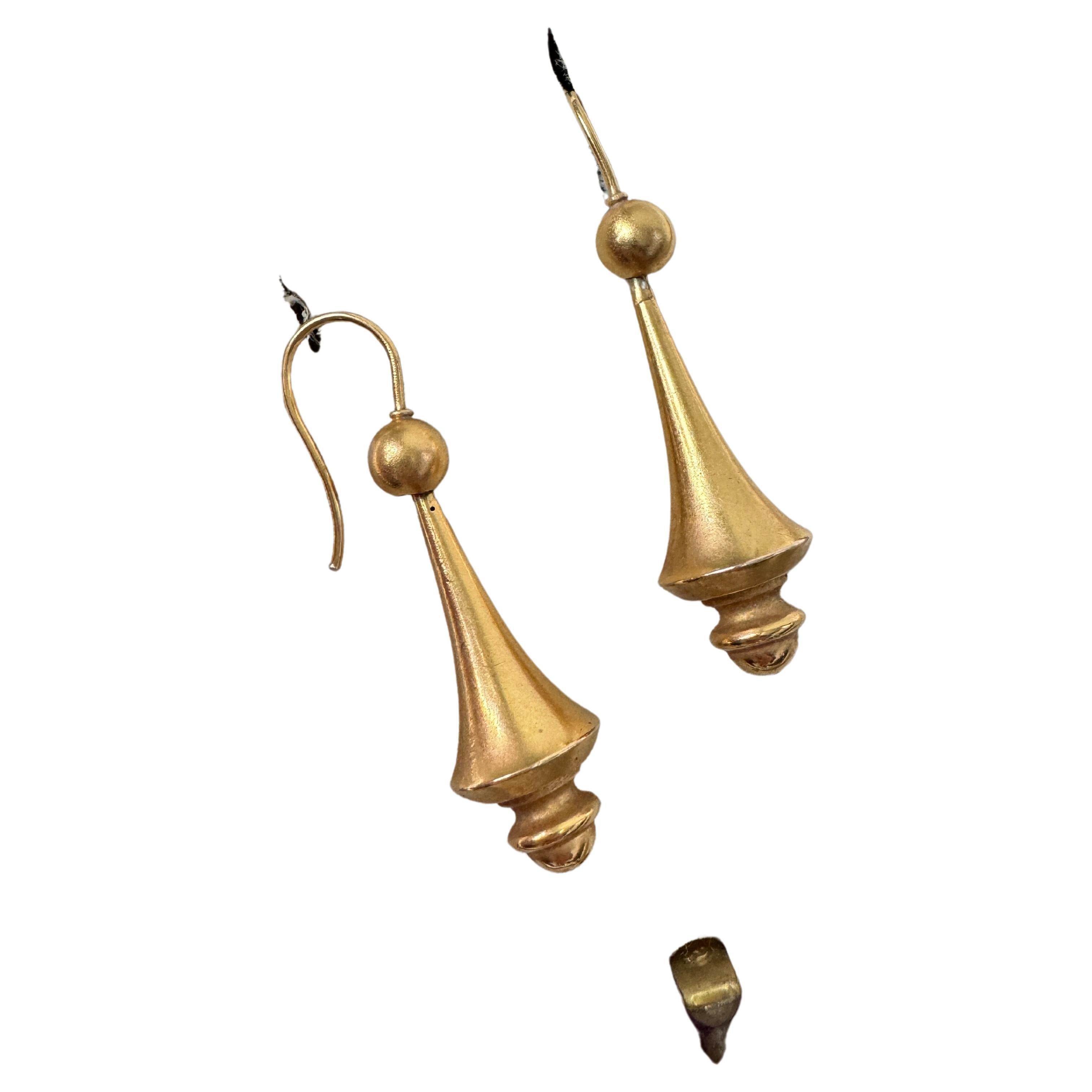 Victorian 15K Gold Drop Earrings