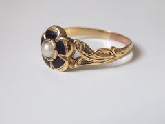 Victorian 15 Karat Gold Pearl Enamel Flower Ring