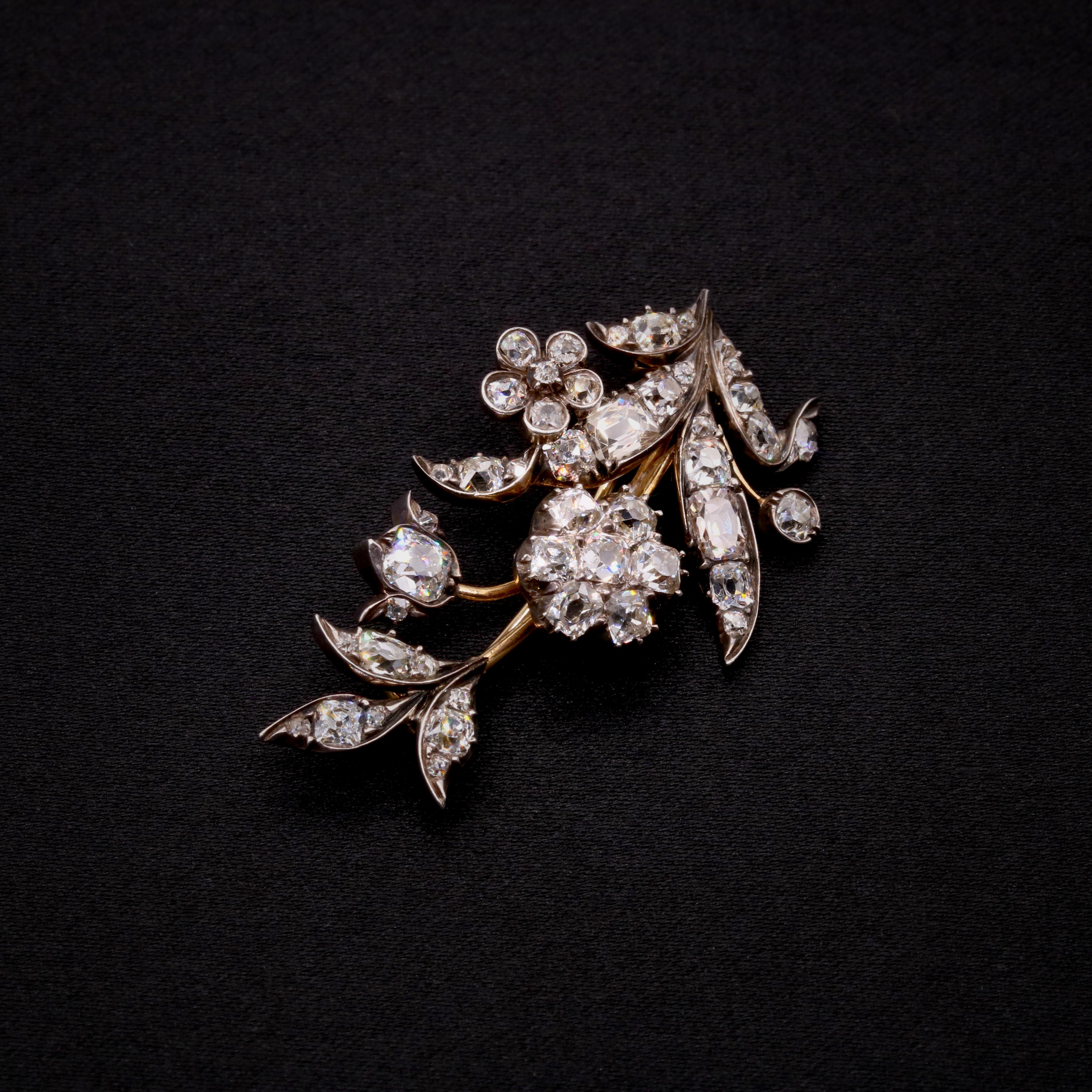 Victorian 15K Gold & Silver 3.8ctw Peruzzi Cut Diamond Floral Spray Brooch For Sale 1