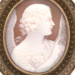Victorian 15KT Gold Cameo Brooch