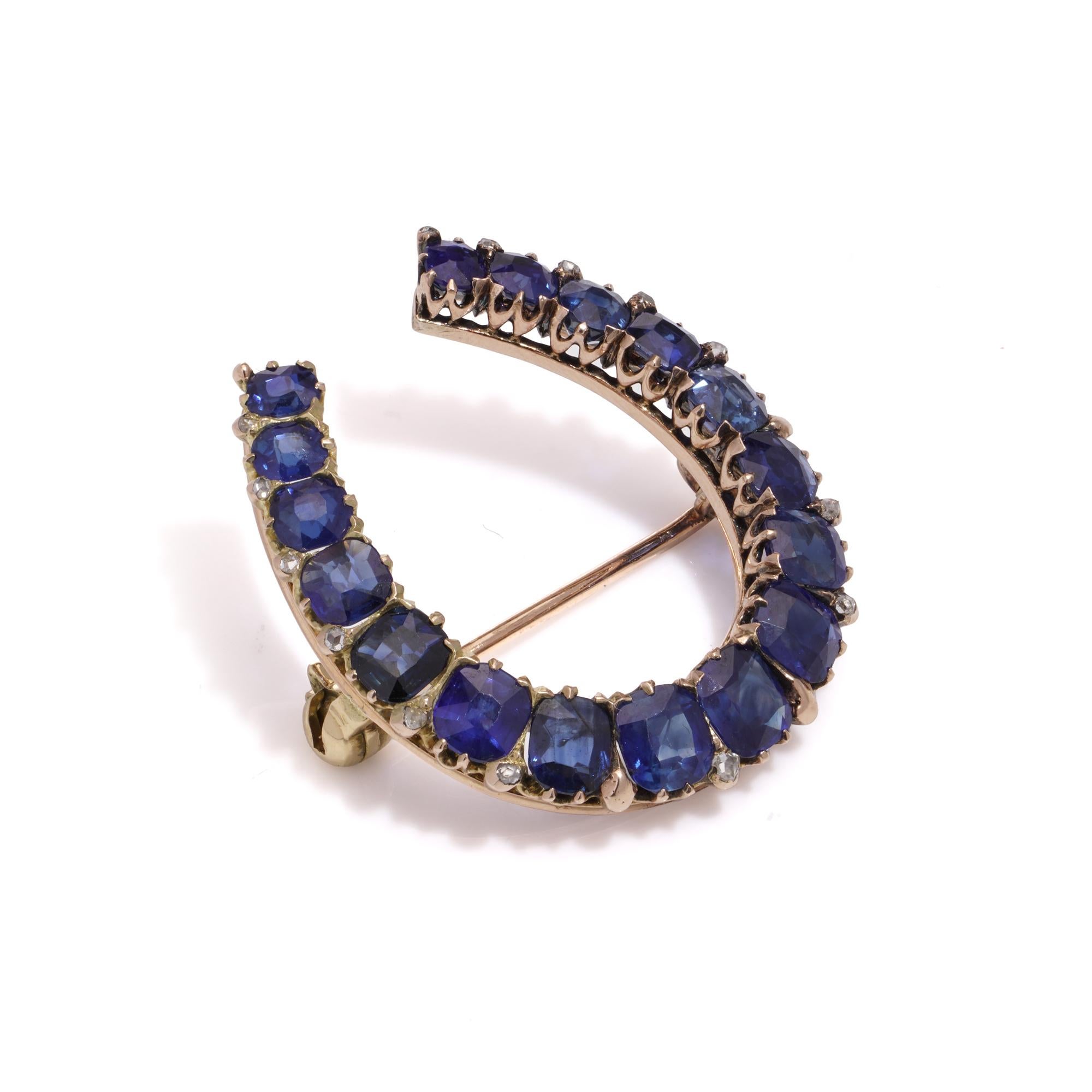 Victorian 15KT gold horse-shoe sapphire and diamond brooch  For Sale 1