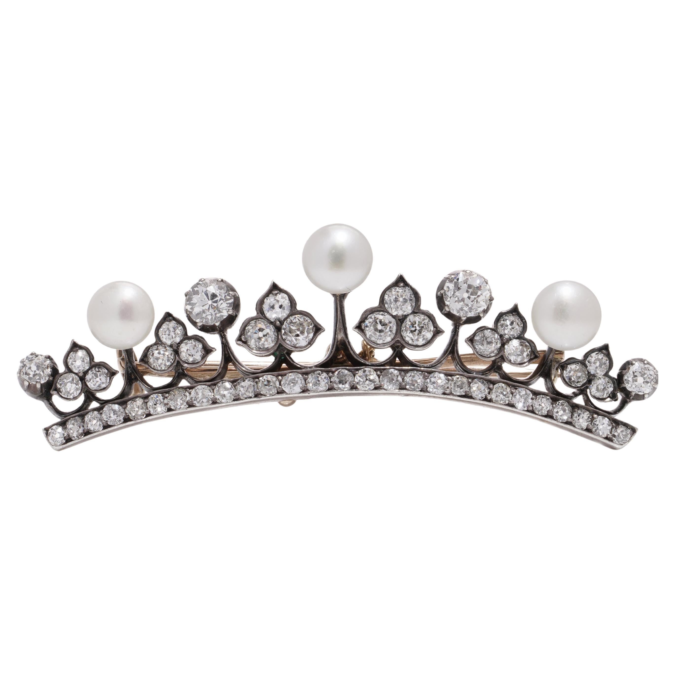 Viktorianische Tiara-Brosche aus 15 Karat Roségold mit Diamanten und Perlen