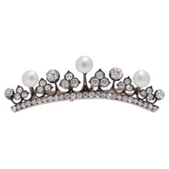 Viktorianische Tiara-Brosche aus 15 Karat Roségold mit Diamanten und Perlen