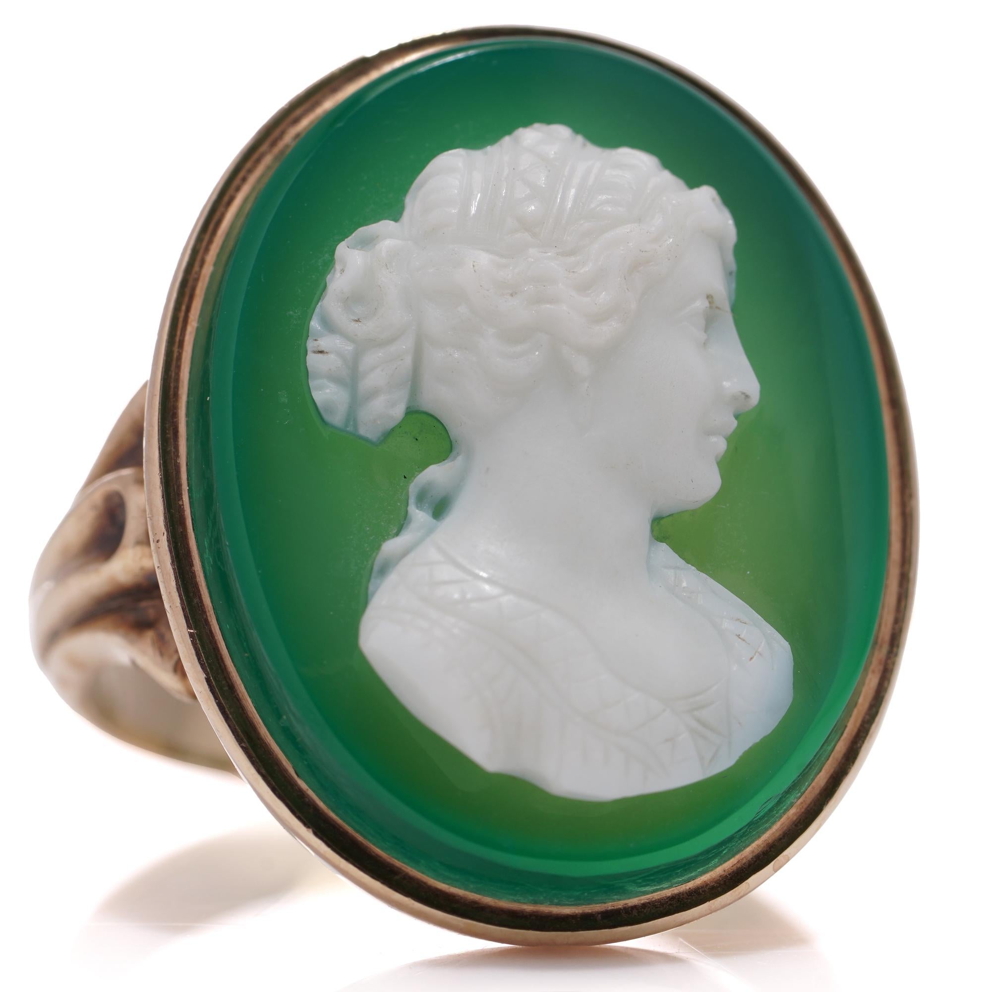 Antique Victorian 15kt rose gold green agate cameo ring, featuring a lady in profile facing right, with her braided hair worn up. 
X-ray tested positive for 15kt. gold. 

Dimensions:
Finger Size (UK) = J (US) = 5 EU) = 50 
Total weight: 7.00 grams