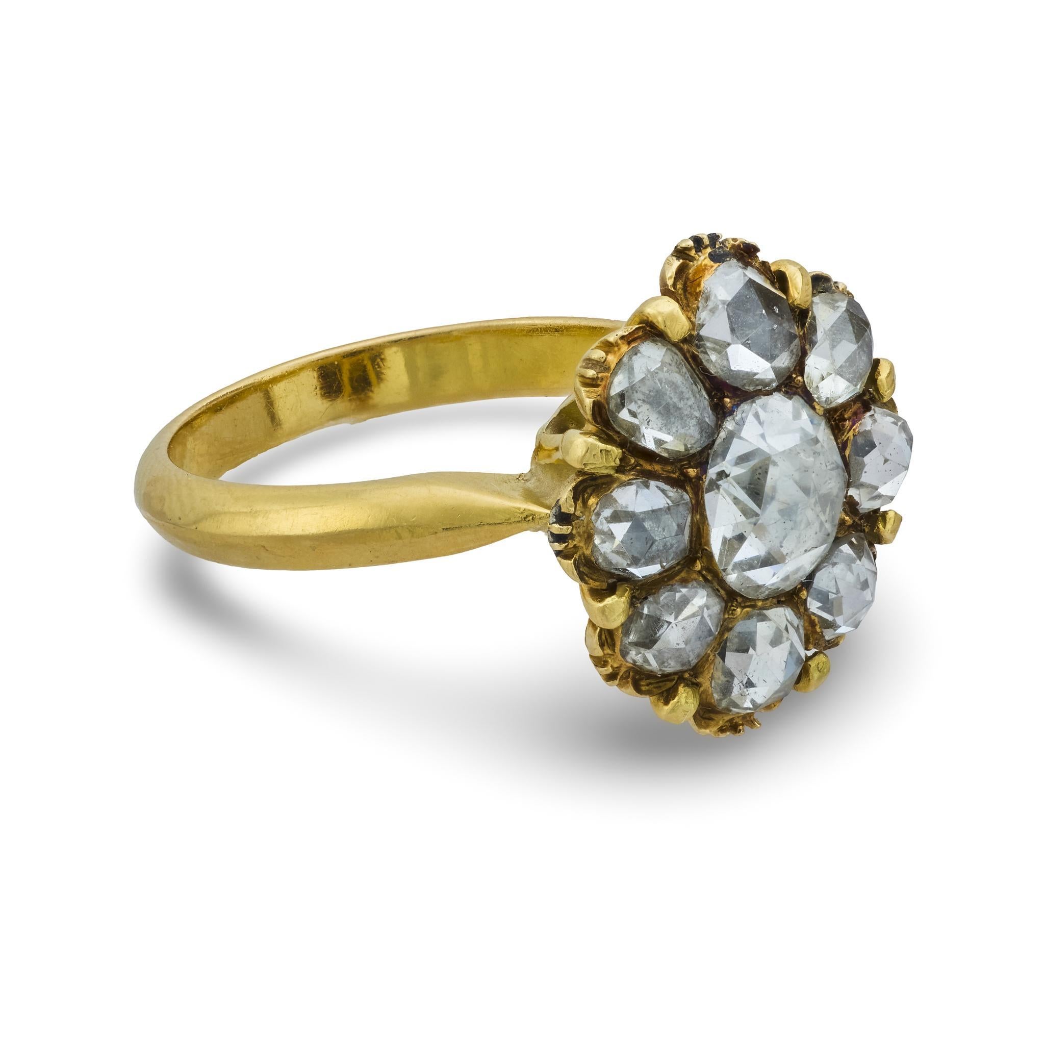 Viktorianischer 1,60 Karat Diamant im Rosenschliff 18k Gelbgold Cluster Ring im Angebot 1