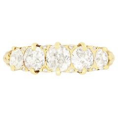 Anello vittoriano con cinque pietre di diamante da 1,60 carati, 1880 circa