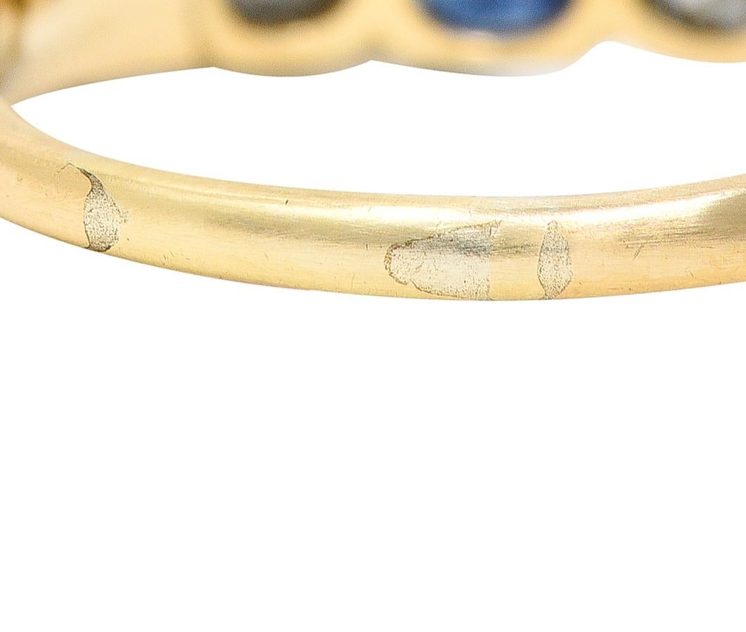 Victorian 1.63 Carats Diamond Sapphire Platinum 14 Karat Yellow Gold Band Ring For Sale 2