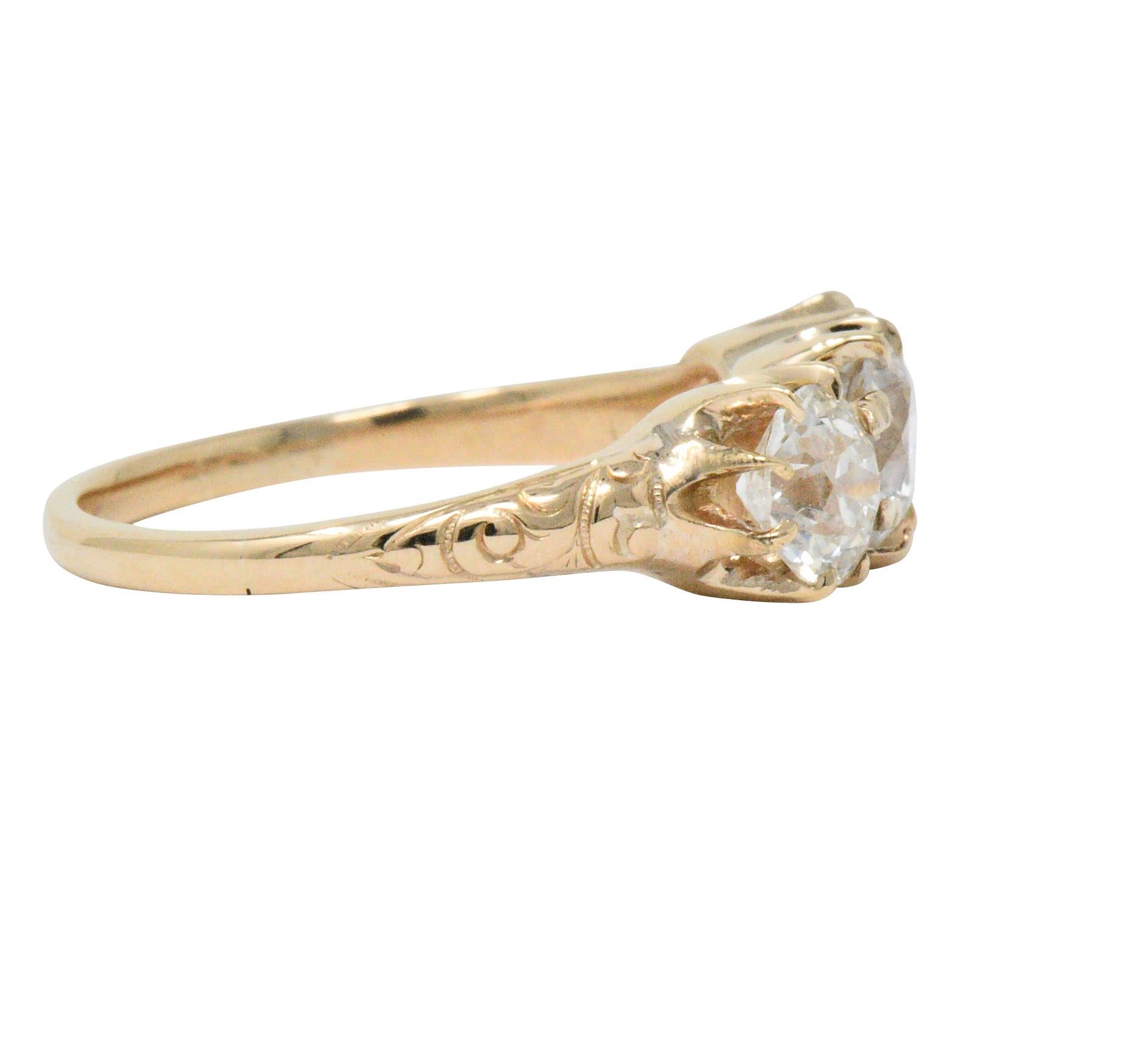 Women's or Men's Victorian 1.65 Carat Diamond 14 Karat Gold Three-Stone Ring