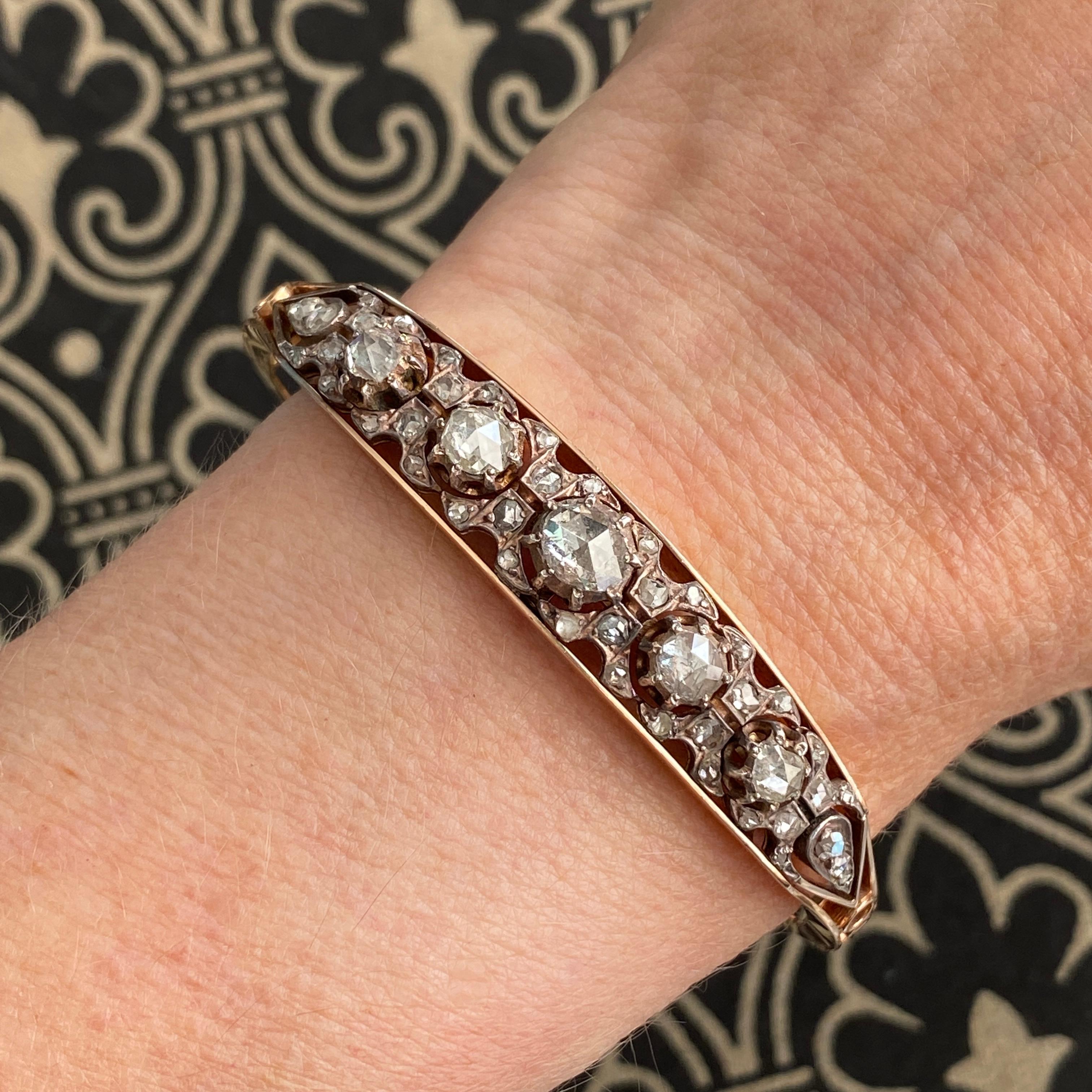 Victorien Bracelet jonc victorien en or 18 carats avec diamants de 1,68 carat en vente