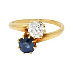 Victorian 1.75 Carats Diamond No Heat Sapphire 18 Karat Gold Toi Et Moi Ring GIA