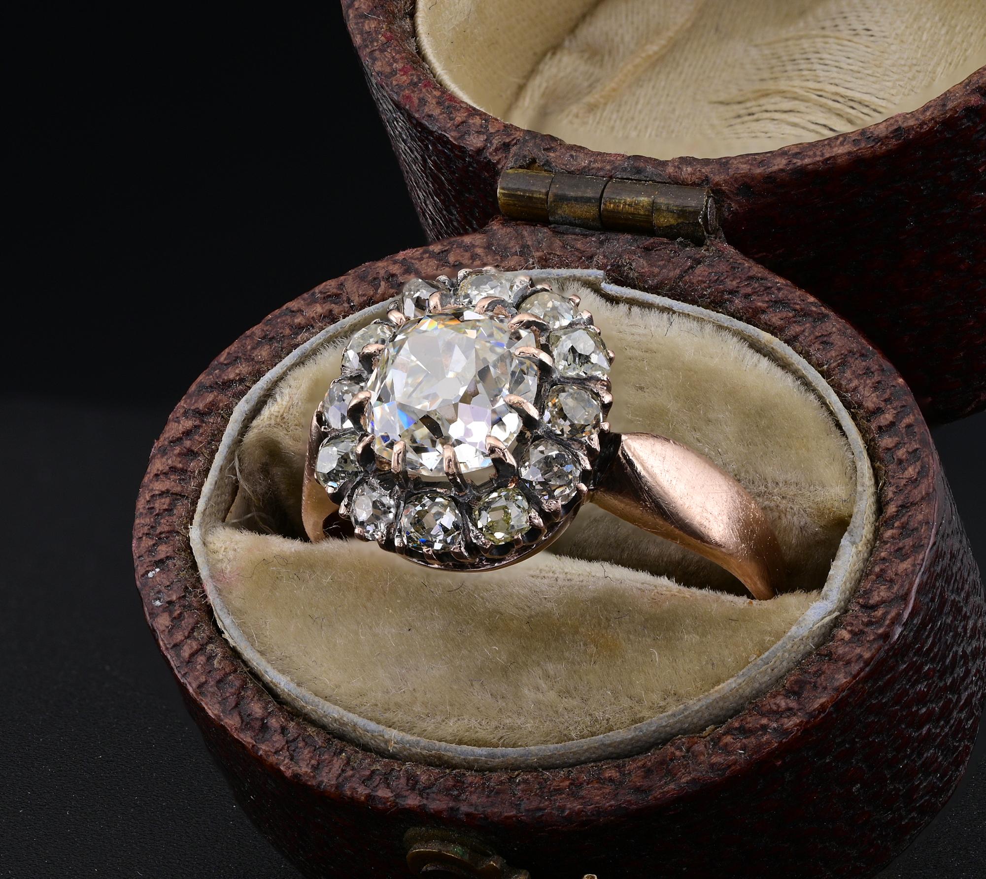 Victorian 1.75 Ct Diamond J VVS plus .85 Ct Rare Cluster ring In Good Condition For Sale In Napoli, IT