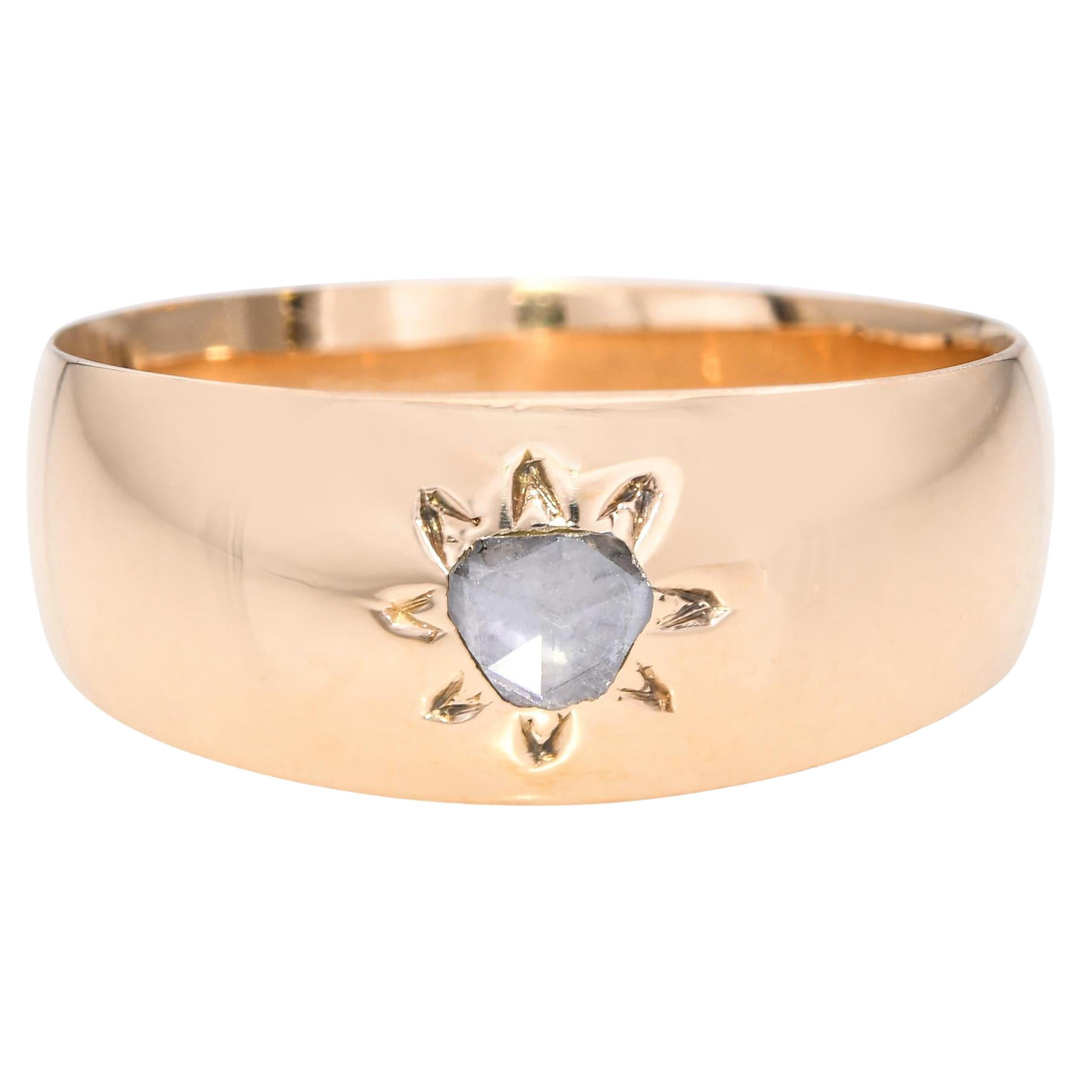 Victorian 17k Yellow Gold .15ct Rose Cut Diamond Ring With Starburst Engraving For Sale
