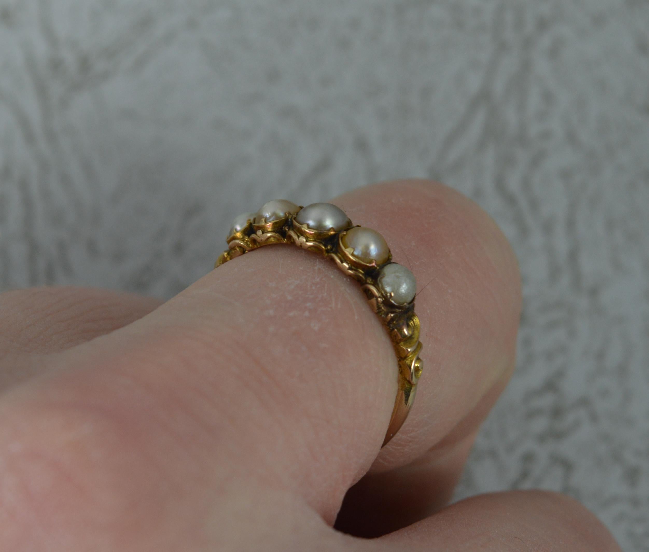 Round Cut Victorian 18 Carat Gold and Five Pearl Stack Ring