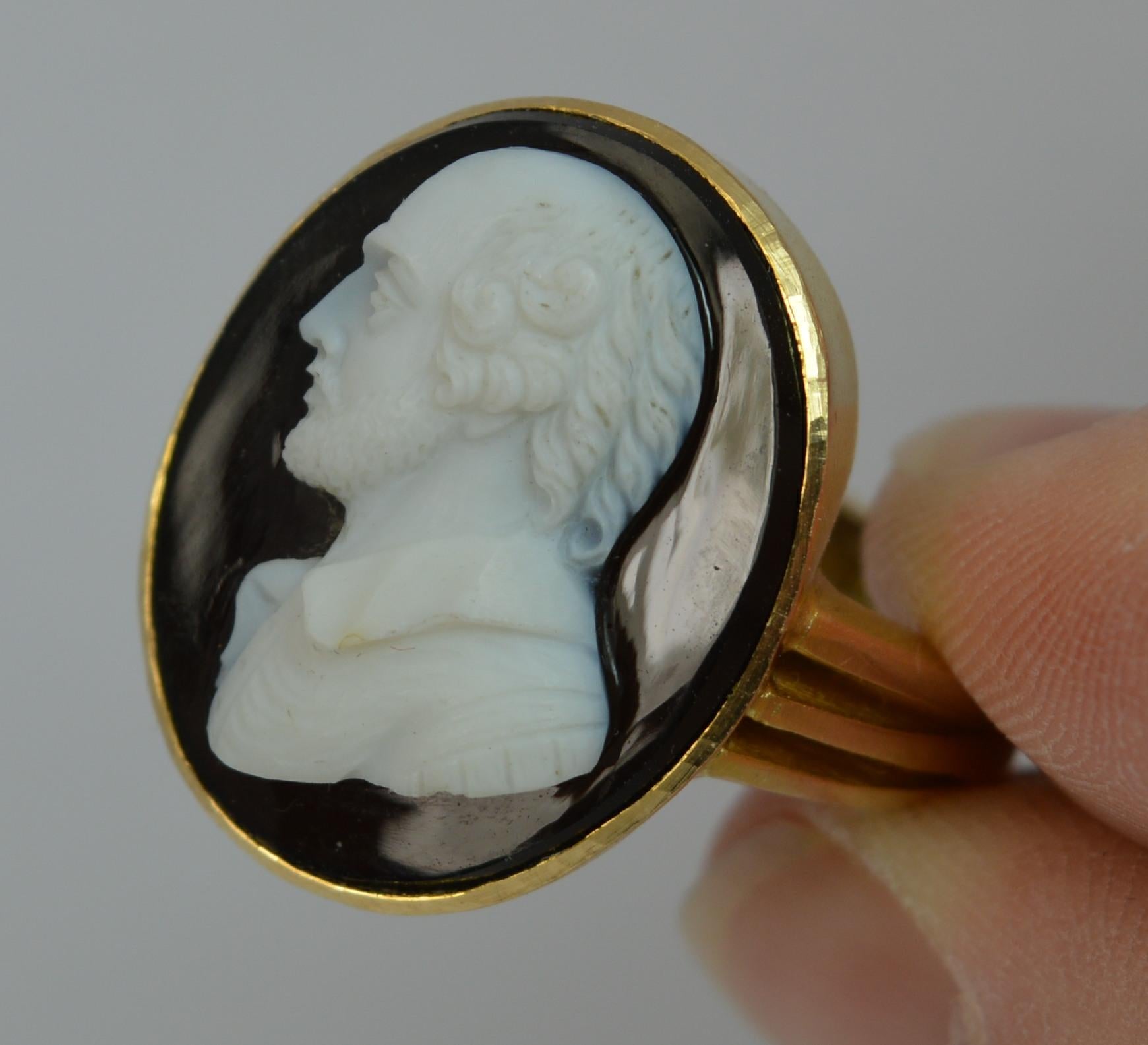 Victorian 18 Carat Gold and Hardstone William Shakespeare Signet Ring 1