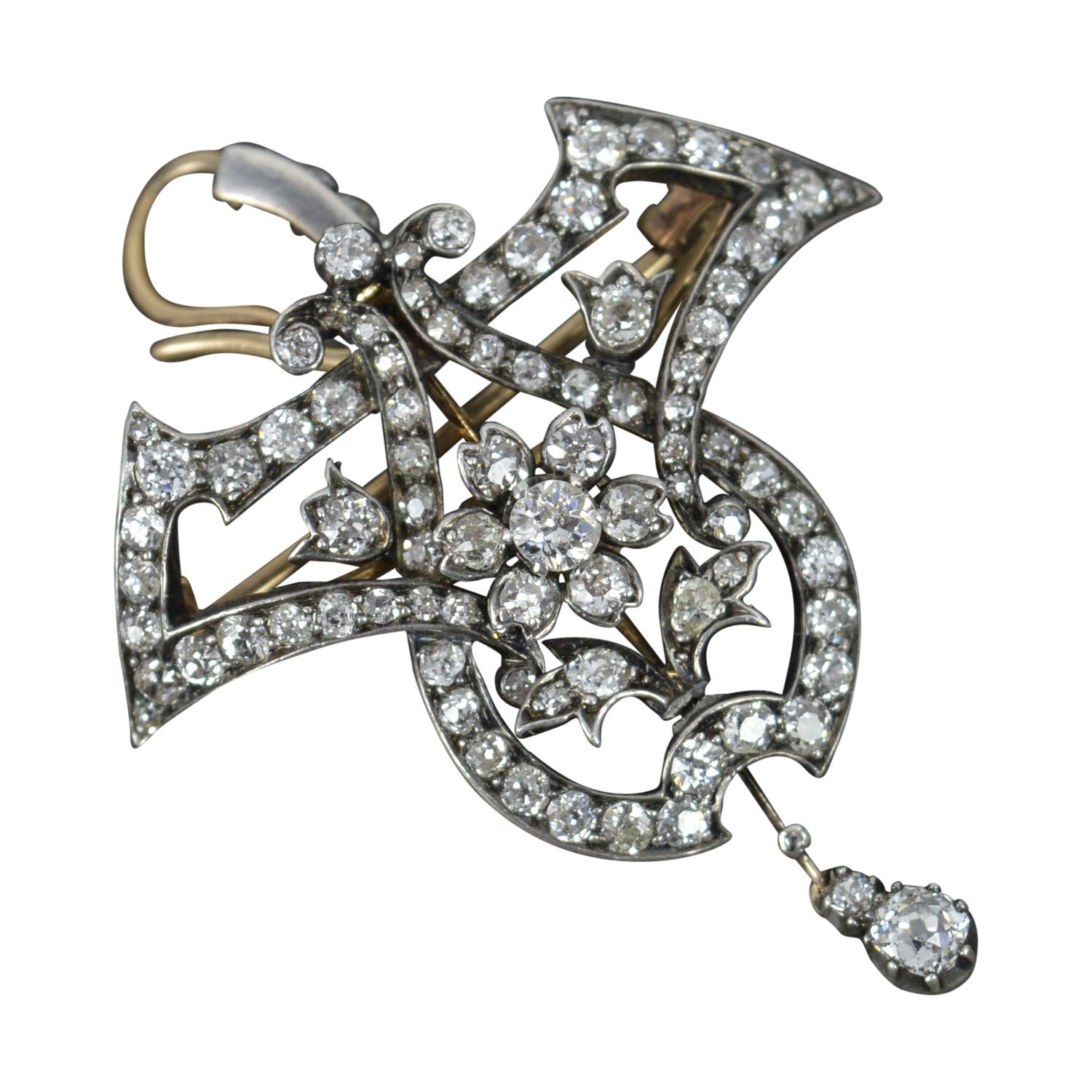 Victorian 18 Carat Gold and Silver 2.85 Carat Vs Old Cut Diamond Pendant Brooch