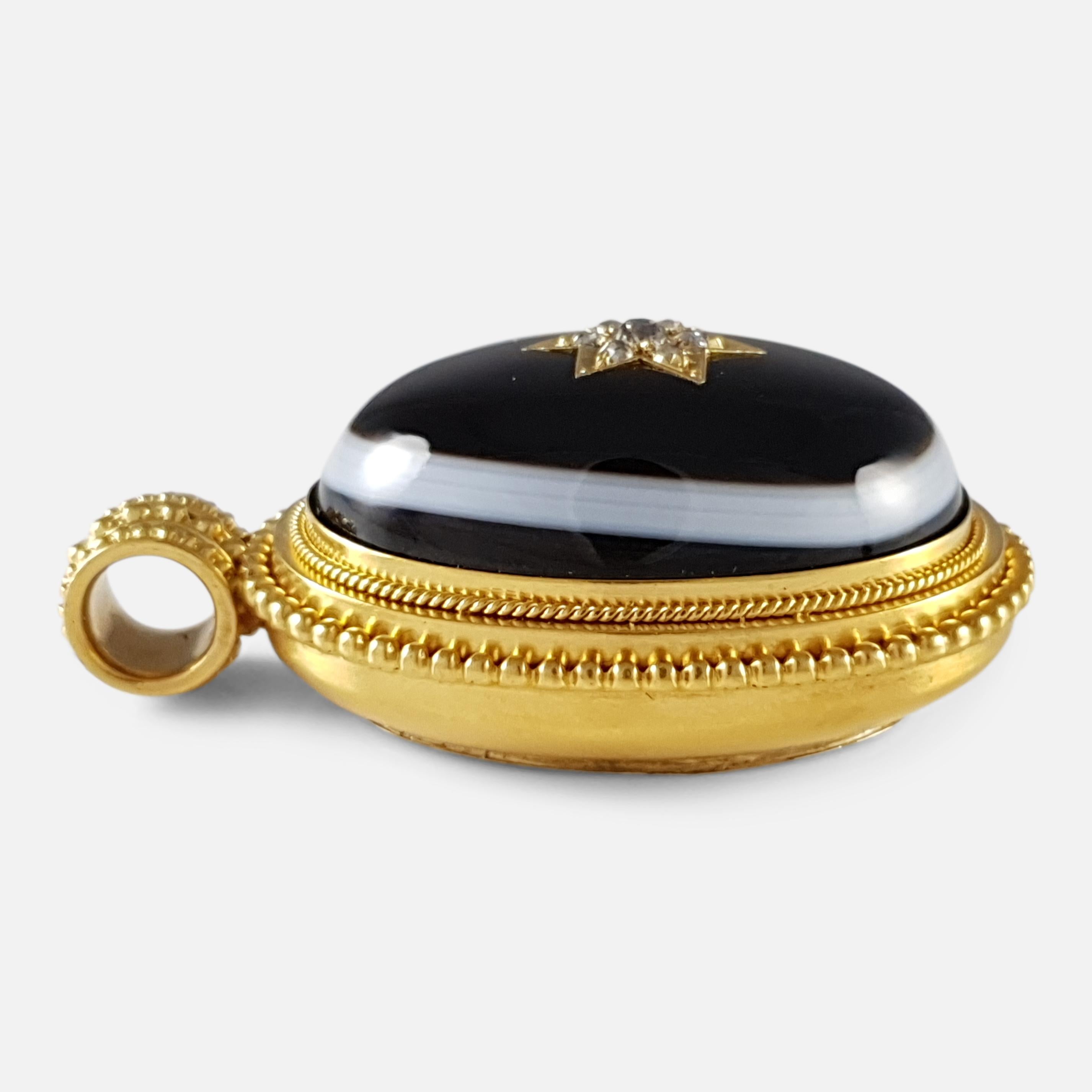 Victorian 18 carat Gold Diamond and Bulls Eye Banded Agate Locket In Good Condition For Sale In Glasgow, GB