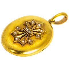 Victorian 18 Carat Gold Diamond and Pearl Locket
