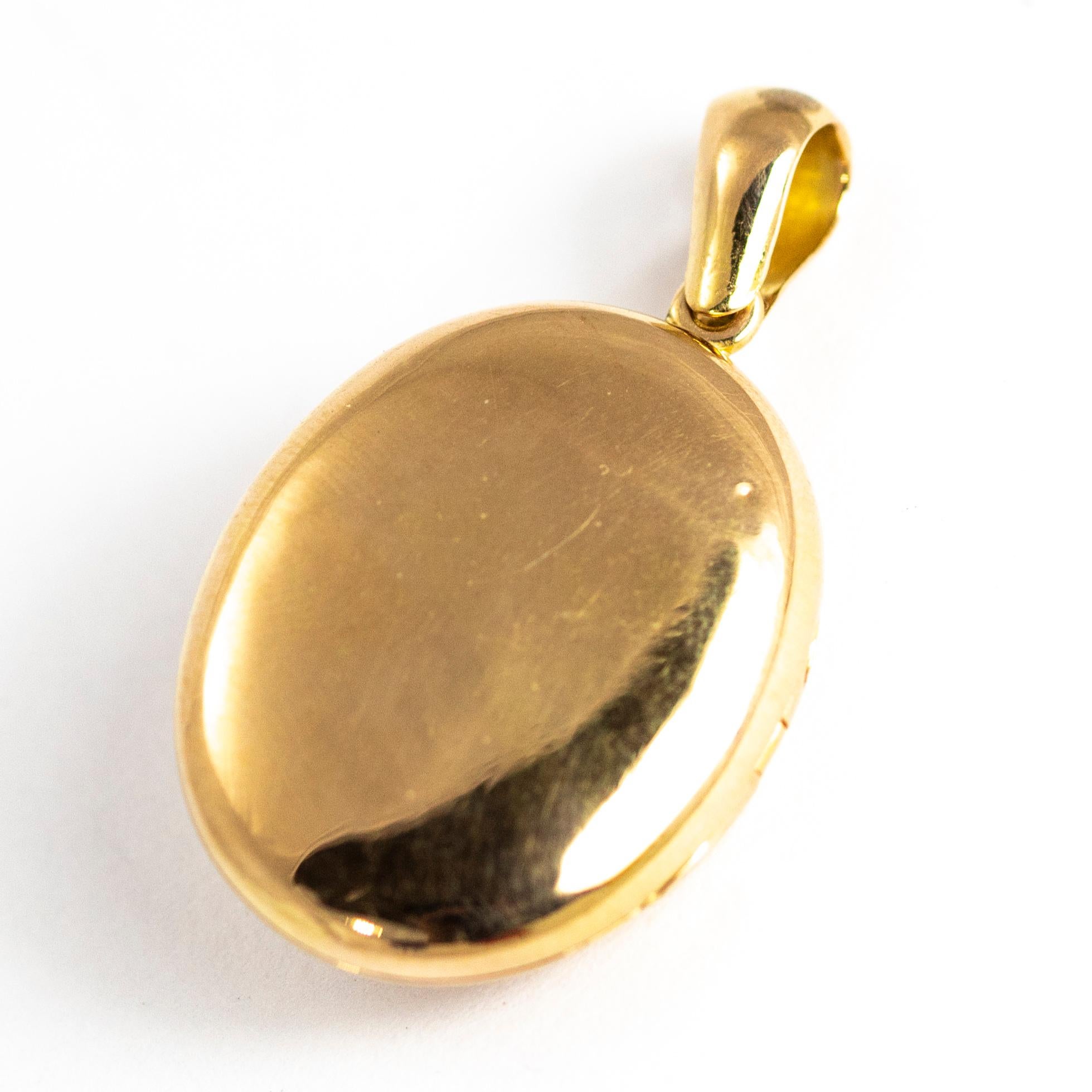 anchor locket gold