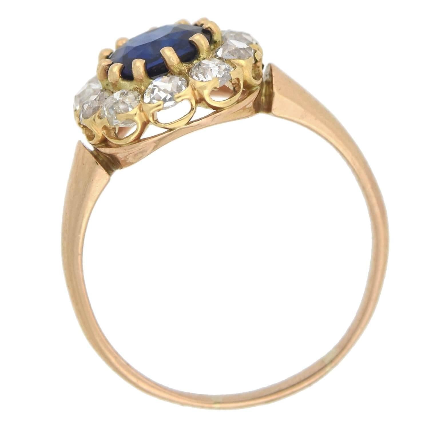 Victorianischer viktorianischer 18 Karat Gold 1,00 Karat Saphir und Diamant Cluster-Ring (Viktorianisch) im Angebot