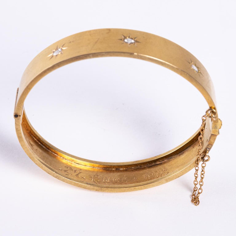 Victorian 18 Karat Gold and Diamond Bangle Bracelet For Sale at 1stdibs