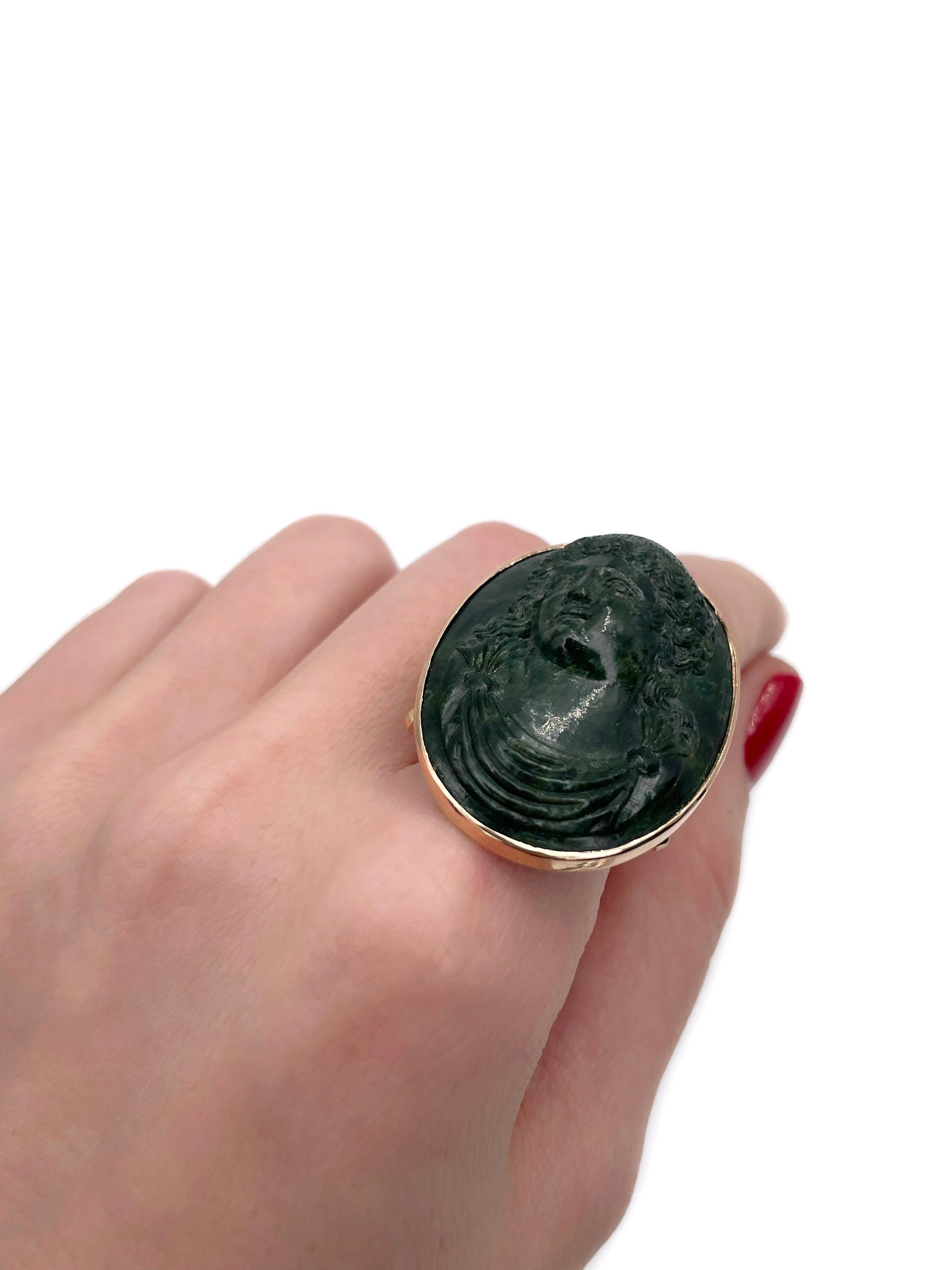 Vittoriano Anello da cocktail vittoriano in oro 18 carati con cammeo ovale e ritratto di calcedonio in vendita