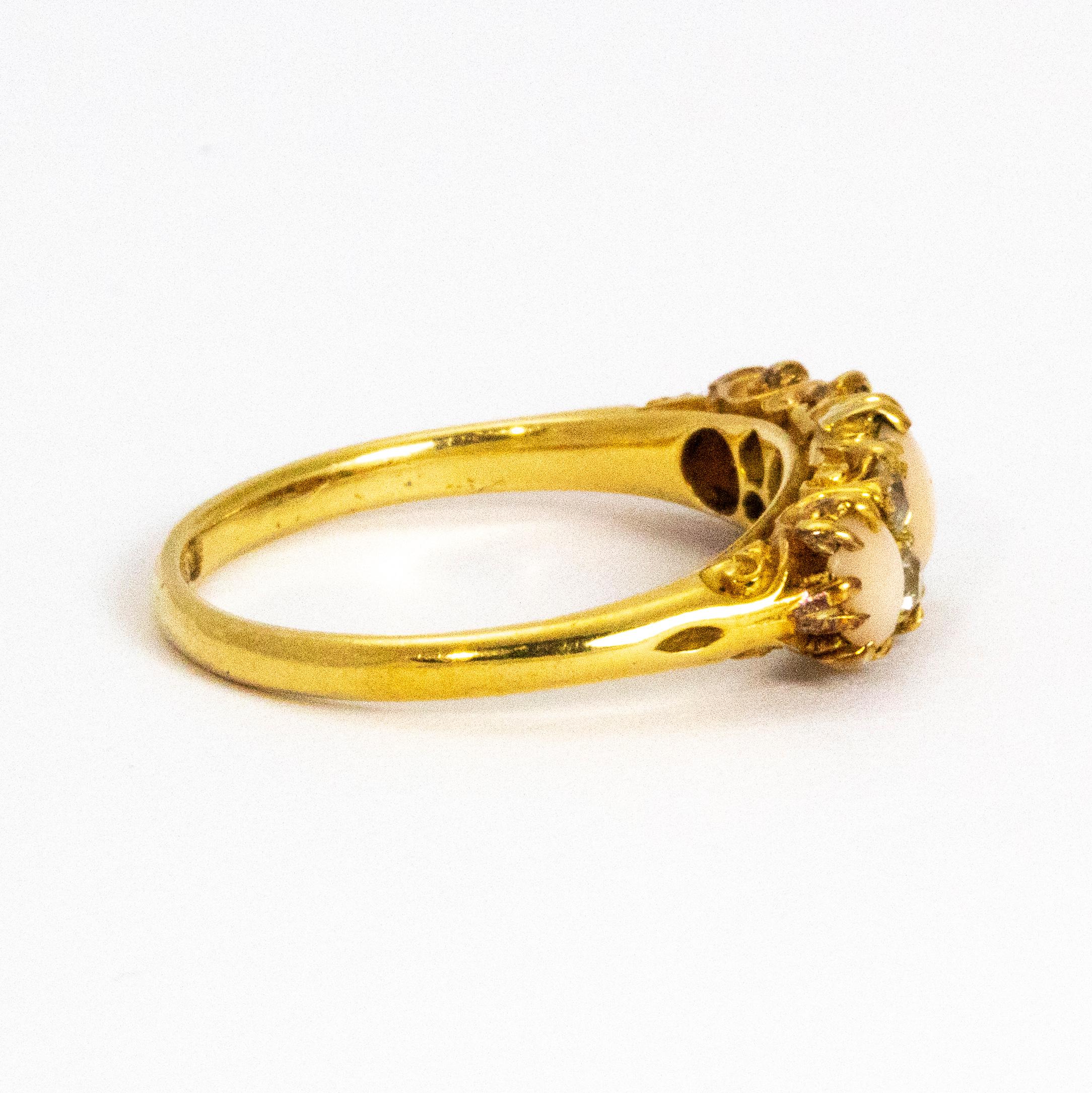 Victorian 18 Karat Gold Coral and Diamond Three-Stone Ring In Good Condition In Chipping Campden, GB