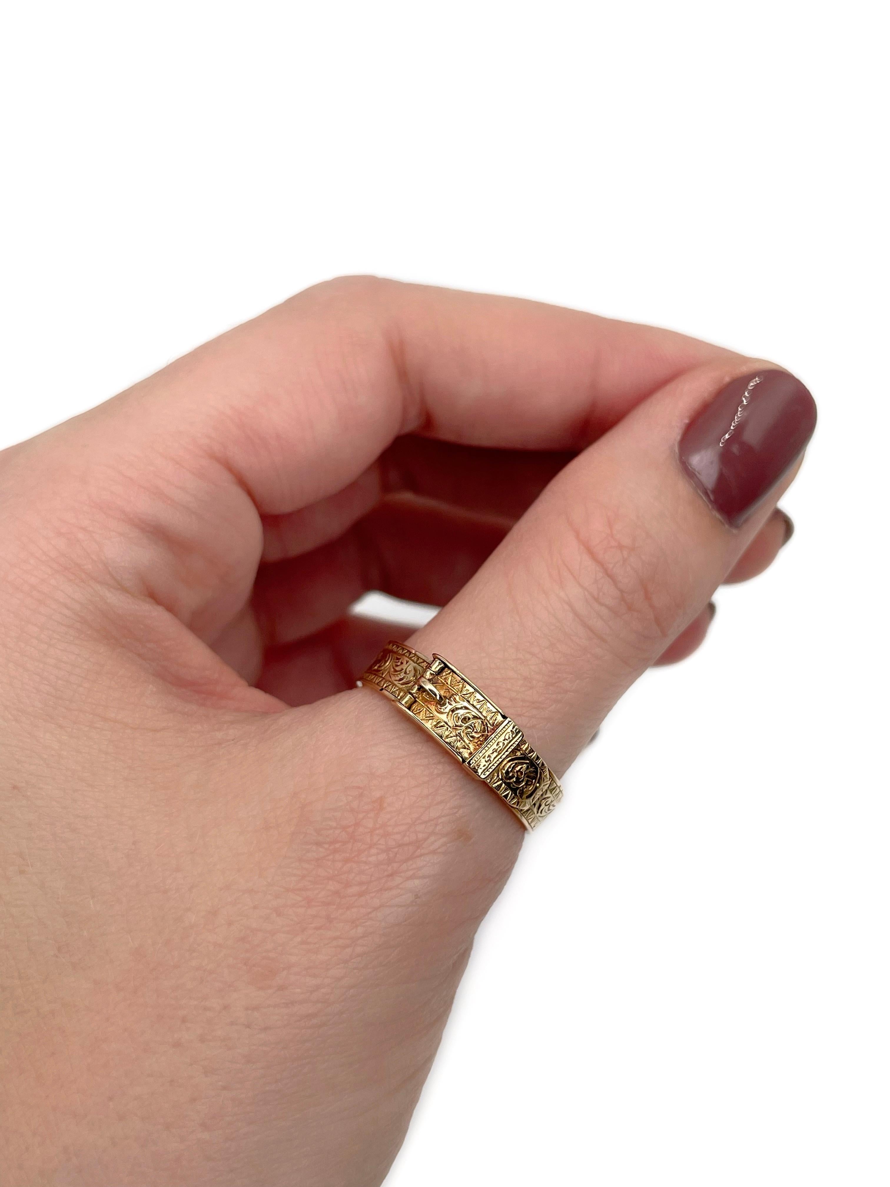 Si tratta di un anello per fibbia da cintura inciso in stile vittoriano. È realizzato in oro 18 carati. Circa 1890. 

Can potrebbe essere un perfetto anello per il pollice.

Peso: 3,32 g
Taglia: 19.5 (US 9.5)

IMPORTANTE: non può essere