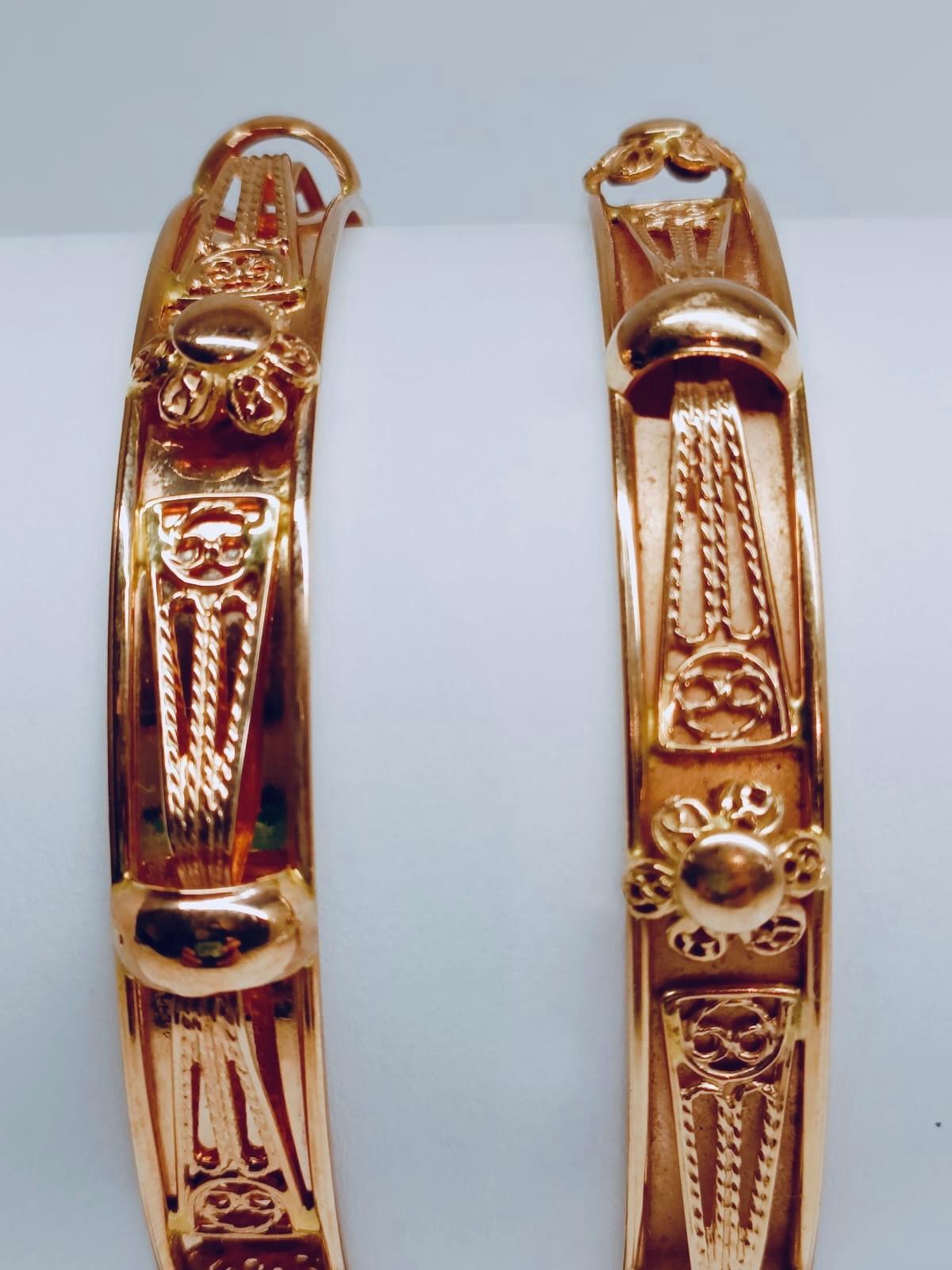 Victorian 18 Karat Gold French Oriental Bangle Bracelet Set of 2 For Sale 10