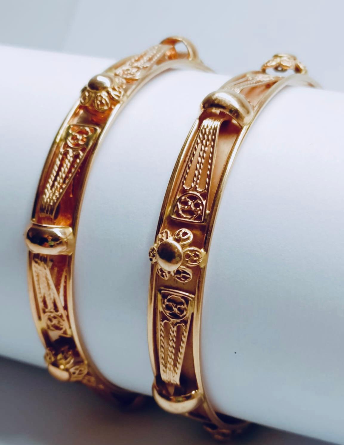 Victorian 18 Karat Gold French Oriental Bangle Bracelet Set of 2 For Sale 11