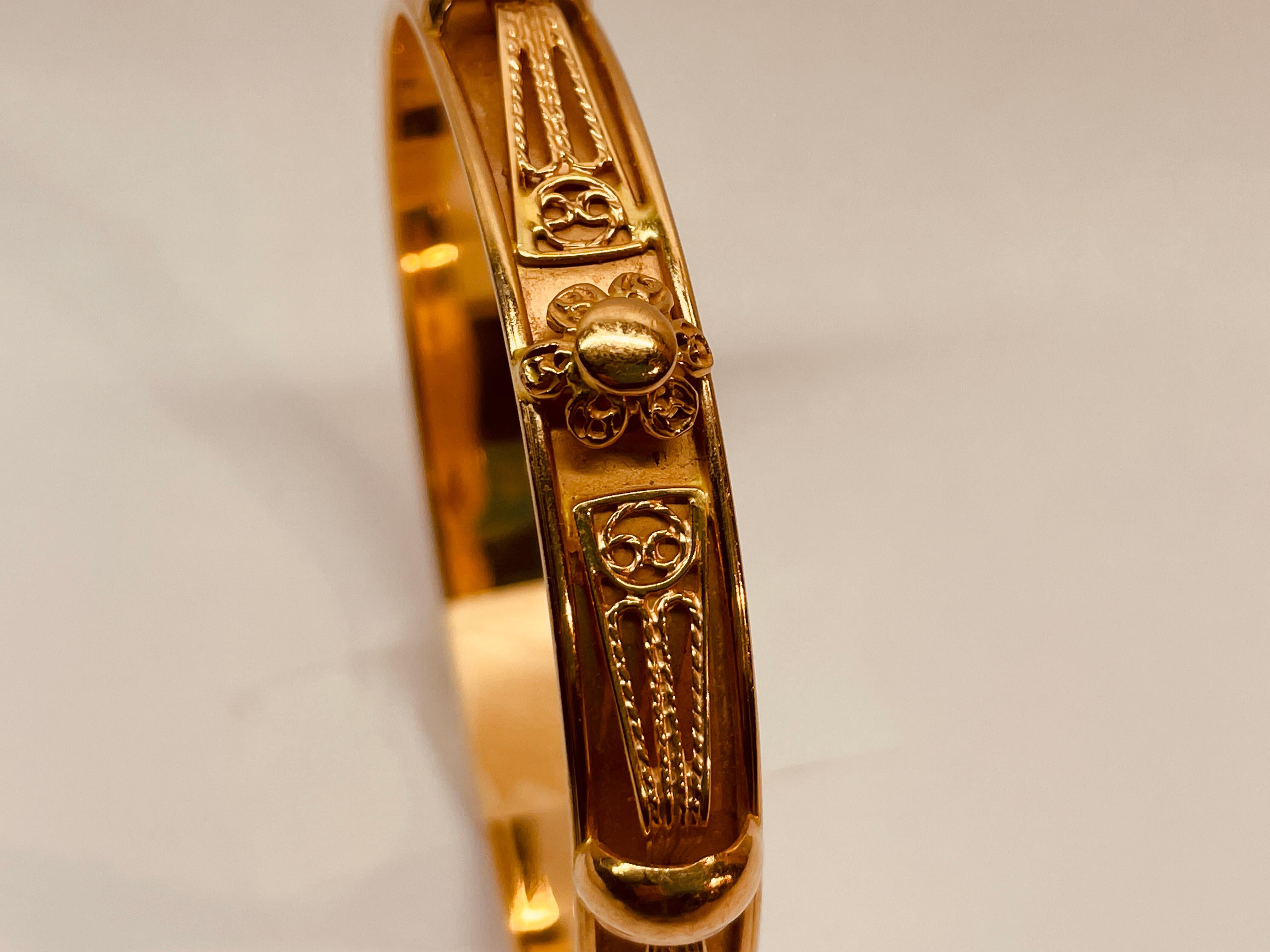 Victorian 18 Karat Gold French Oriental Bangle Bracelet Set of 2 For Sale 13