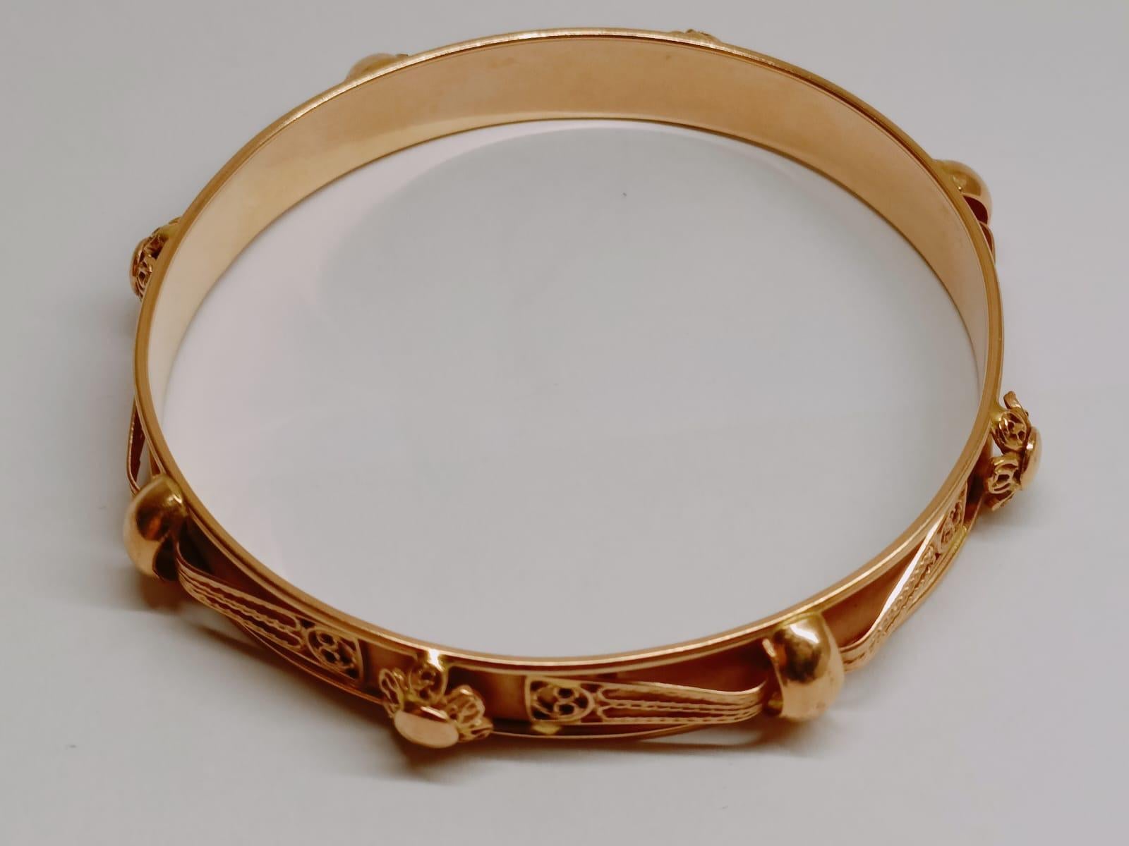 Victorian 18 Karat Gold French Oriental Bangle Bracelet Set of 2 For Sale 4