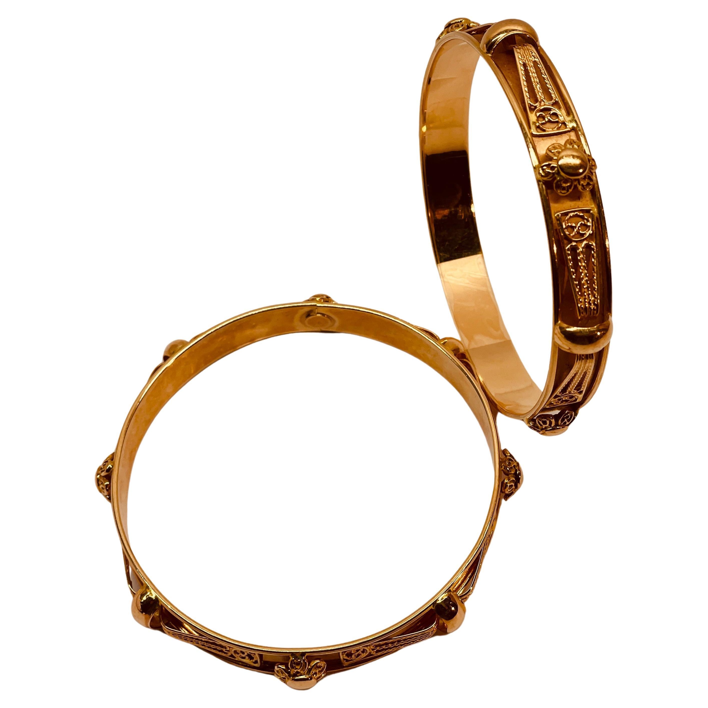 Victorian 18 Karat Gold French Oriental Bangle Bracelet Set of 2 For Sale