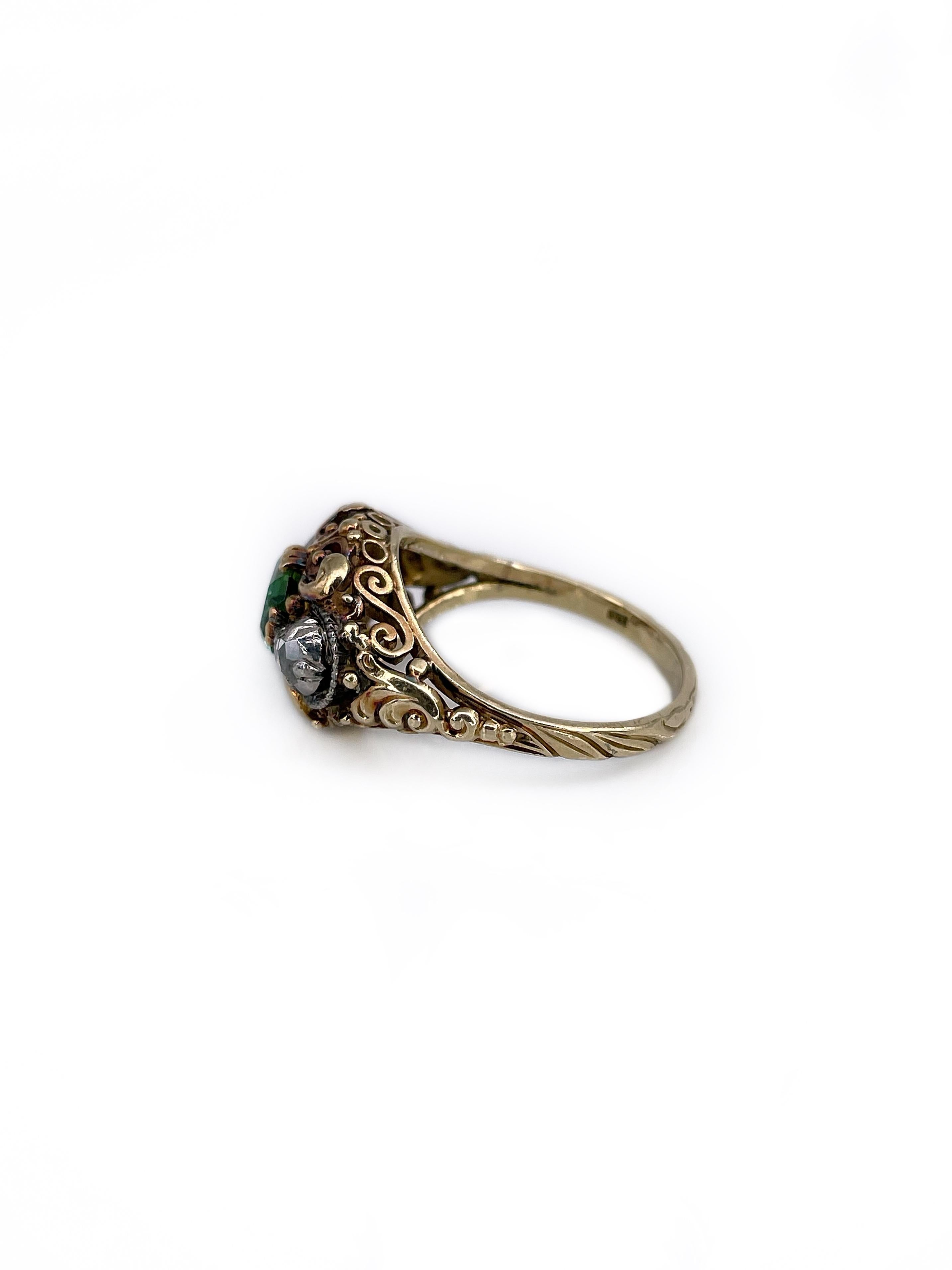 Mixed Cut Victorian 18 Karat Gold Green Tourmaline Rose Cut Diamond Three Stone Ring