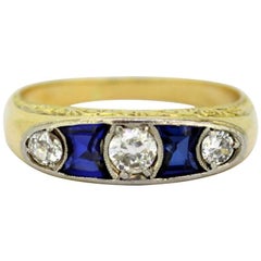Victorian 18 Karat Gold Ladies Ring with Old Cut Diamonds and Blue Sapphire