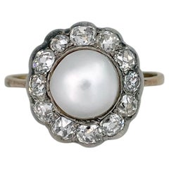 Anillo victoriano de oro de 18 quilates con perlas y diamantes en talla antigua