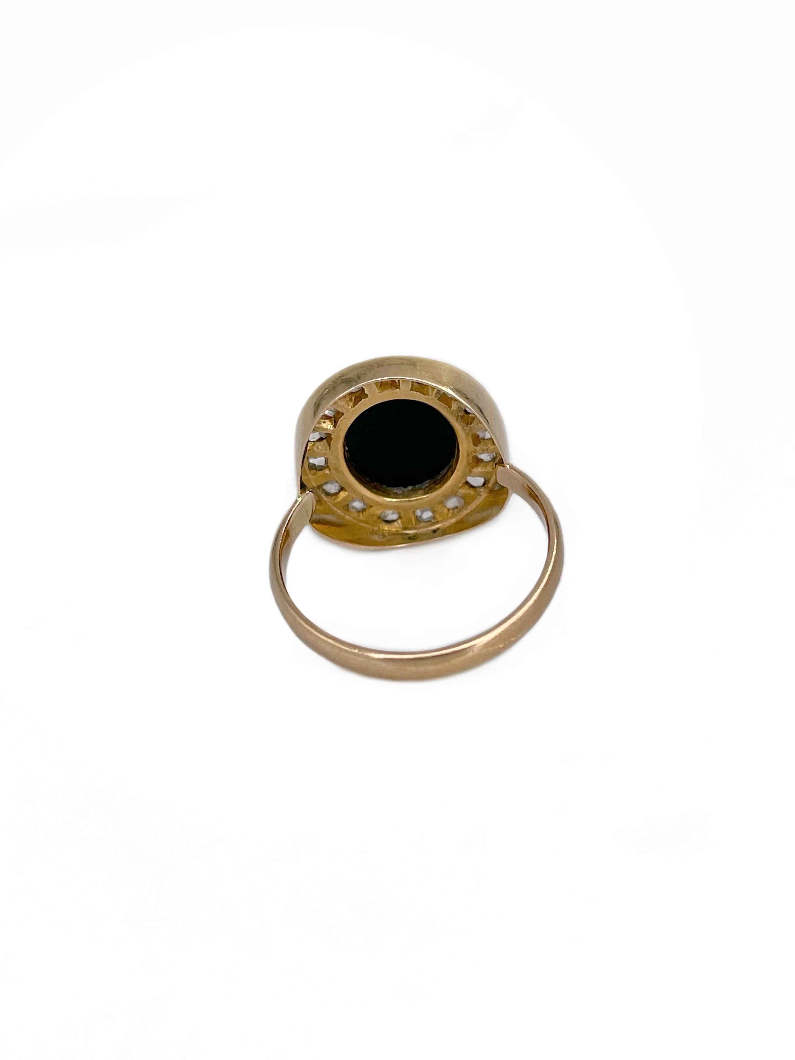 Anello vittoriano in oro 18 carati con cammeo di calcedonio e diamanti In condizioni buone in vendita a Vilnius, Vilniaus apskr.