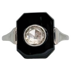 Victorian 18 Karat Gold Rose Cut Diamond Black Onyx Rectangle Signet Ringt