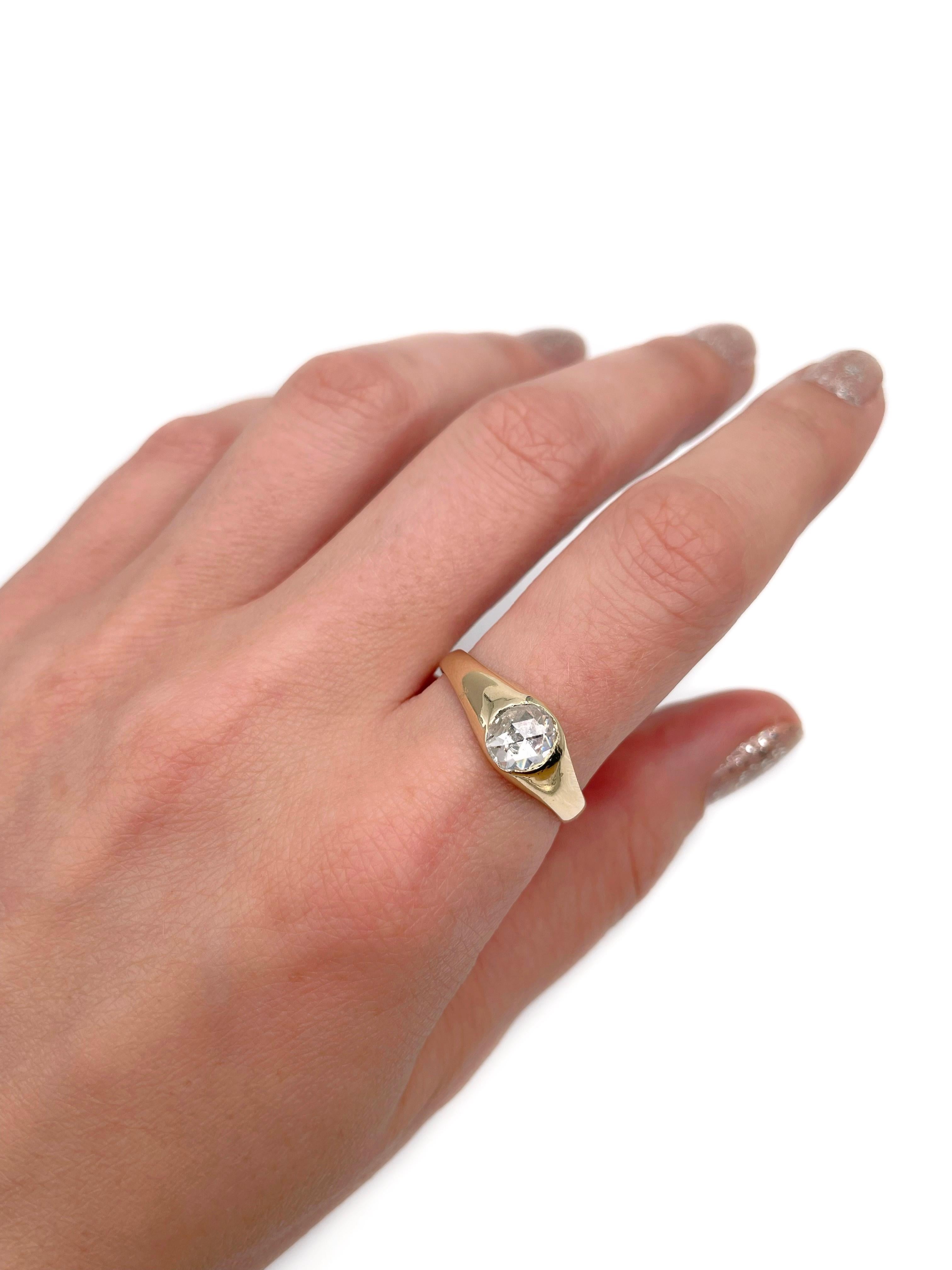 This is a Victorian solitaire ring crafted in 18K gold. The piece features rose cut diamond. Circa 1890. 

Weight: 4.25g
Size: 19.75 (US 10)

IMPORTANT: please ask about the possibility to resize before purchase. This process takes 2-7 days