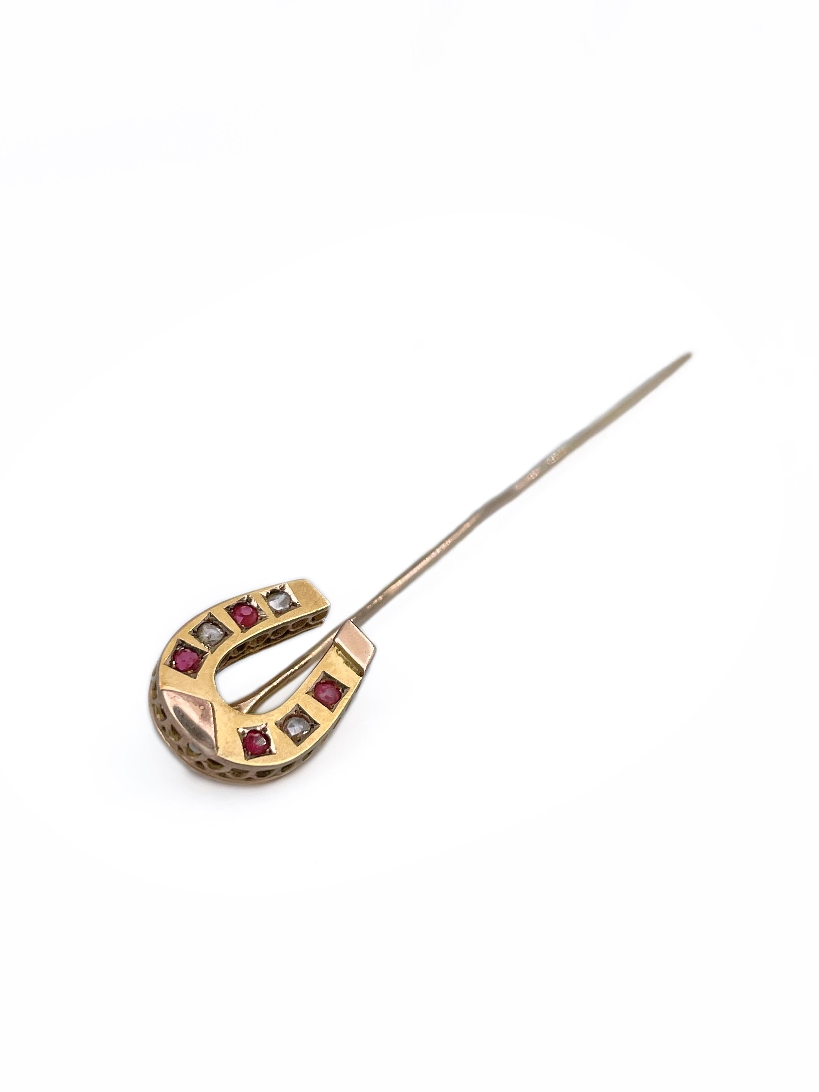 Victorian 18 Karat Gold Rose Cut Diamond Red Paste Horseshoe Stick Pin Brooch In Good Condition For Sale In Vilnius, LT