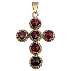 Pendentif croix victorien en or 14 carats avec grenat rouge taillé en rose